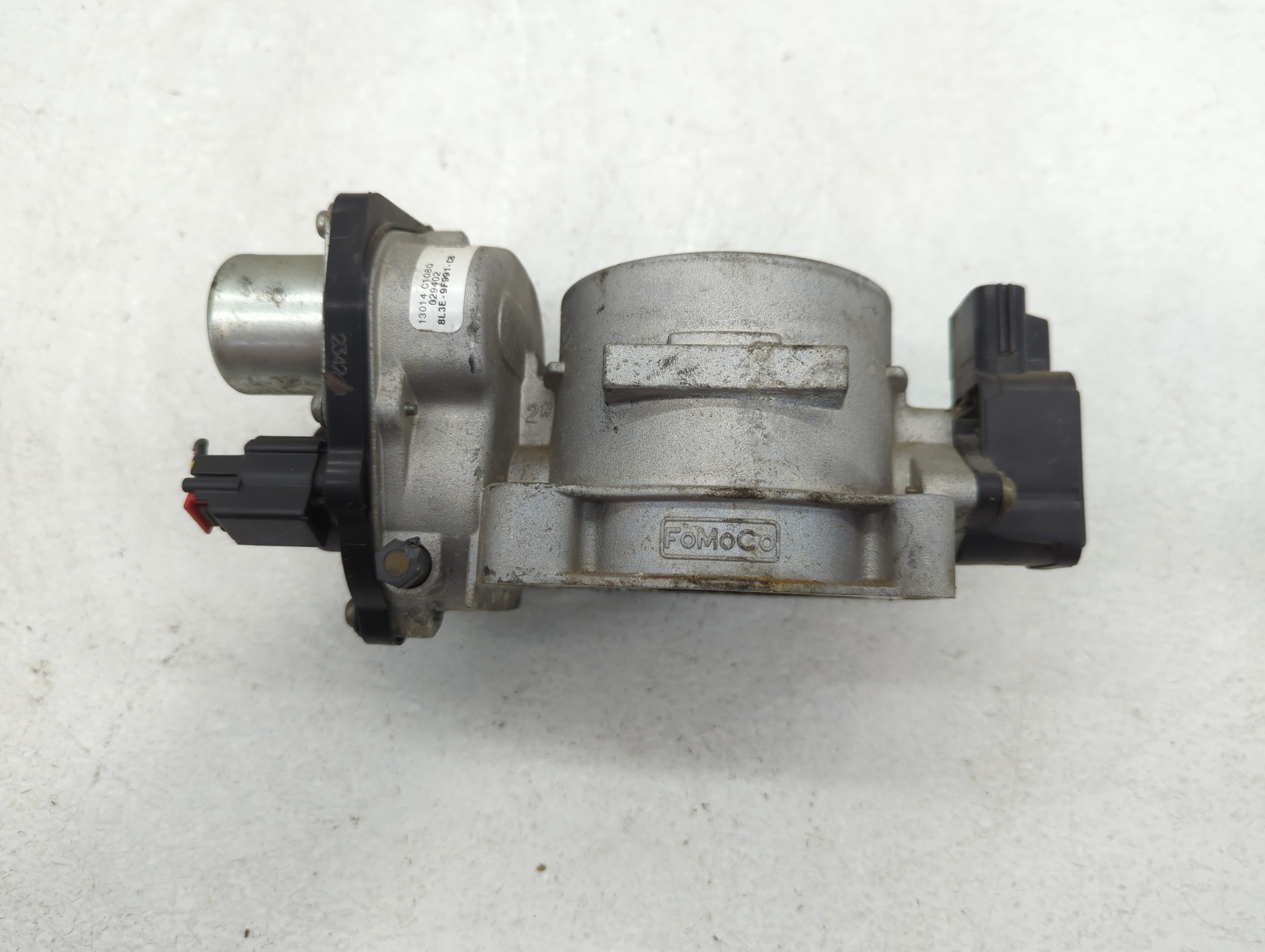 2005-2014 Ford E-150 Throttle Body P/N:VP3L3L-9N825-AG Fits Fits 2004 2005 2006 2007 2008 2009 2010 2011 2012 2013 2014 2015 2016 OEM Used Auto Parts - Oemusedautoparts1.com
