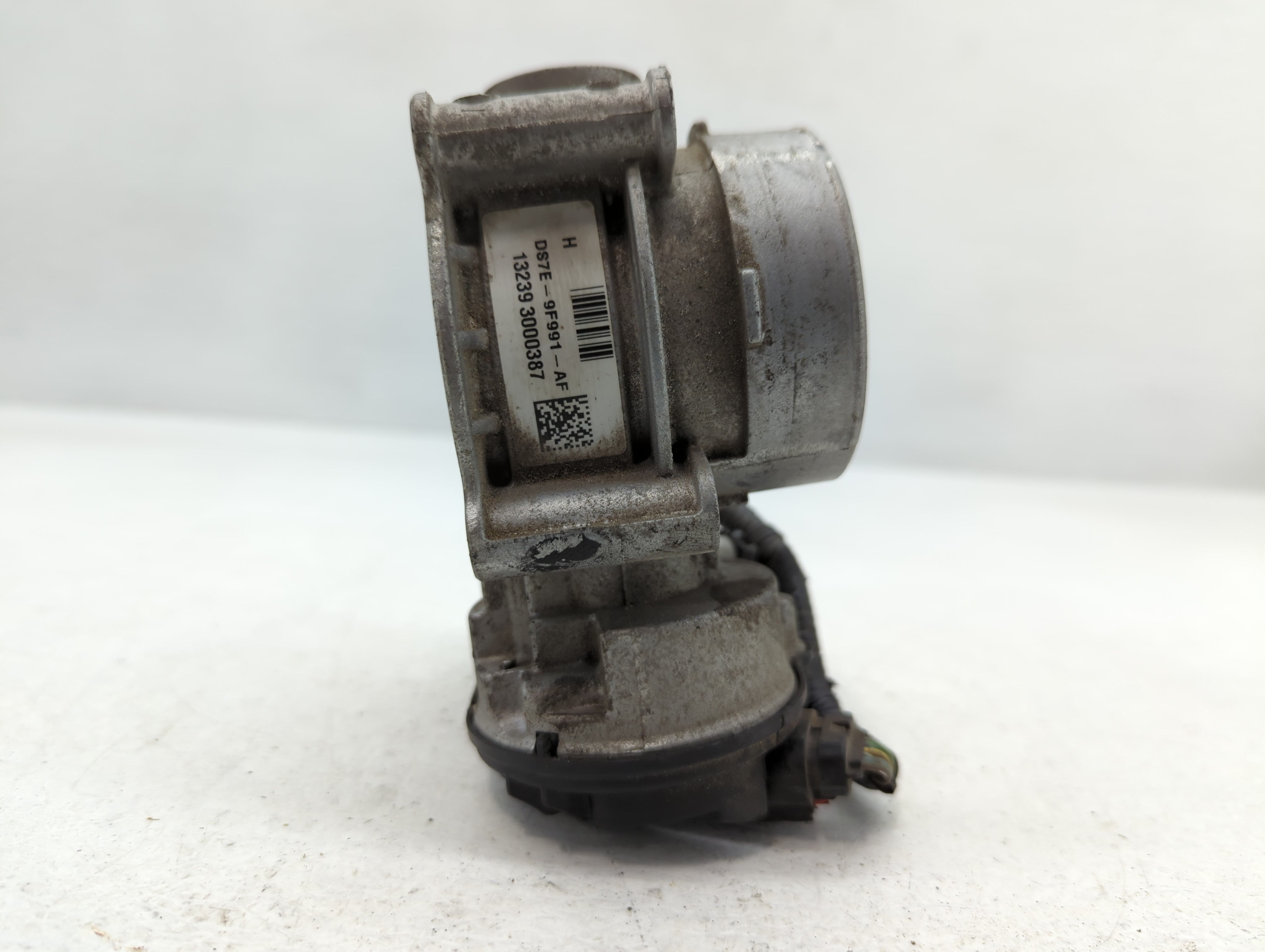 2013-2022 Ford Escape Throttle Body P/N:DS7E-9F991-AF Fits Fits 2013 2014 2015 2016 2017 2018 2019 2020 2021 2022 OEM Used Auto Parts - Oemusedautoparts1.com