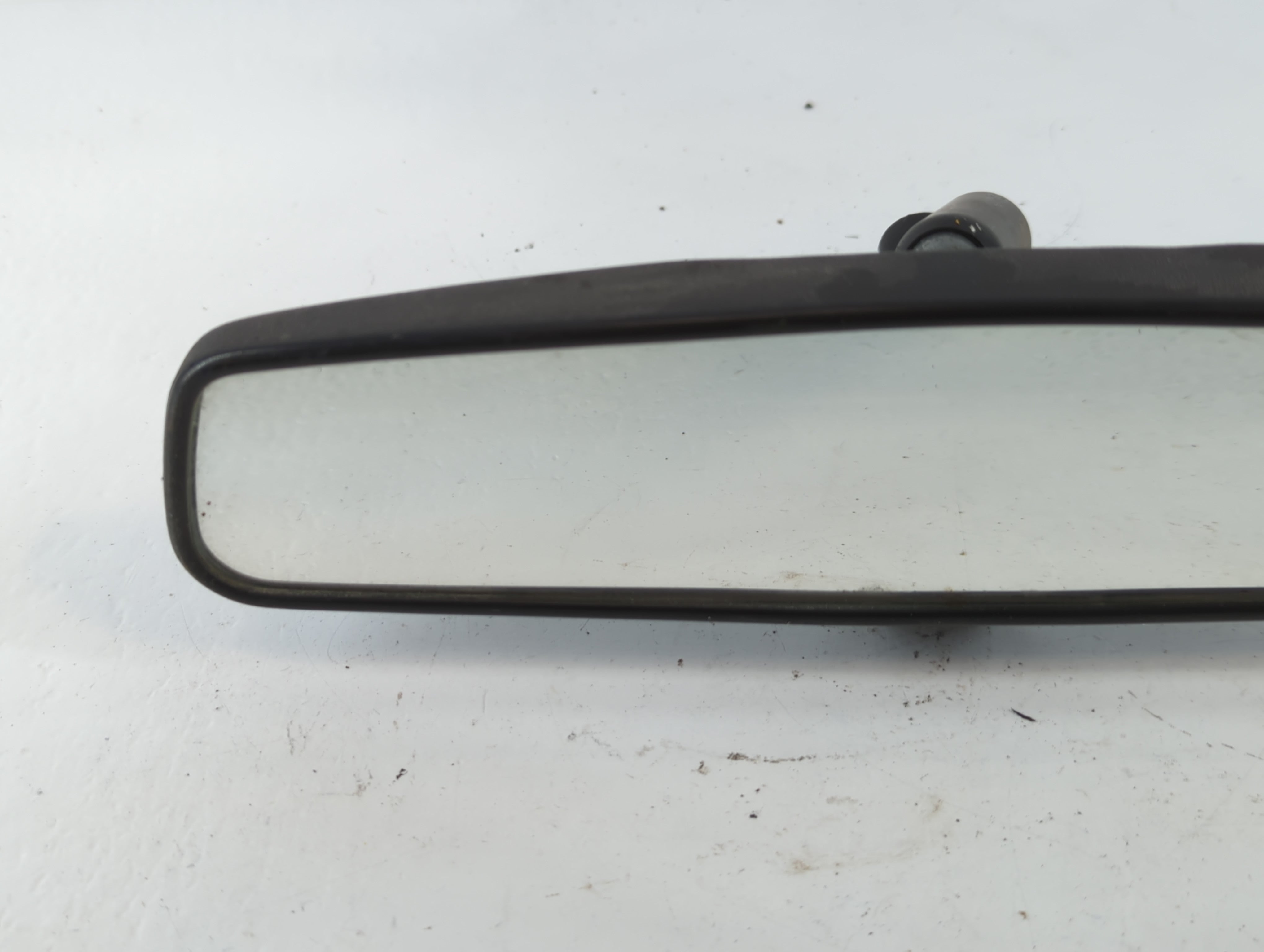 2014 Mercedes-Benz E350 Interior Rear View Mirror Replacement OEM P/N:E8011083 Fits OEM Used Auto Parts - Oemusedautoparts1.com