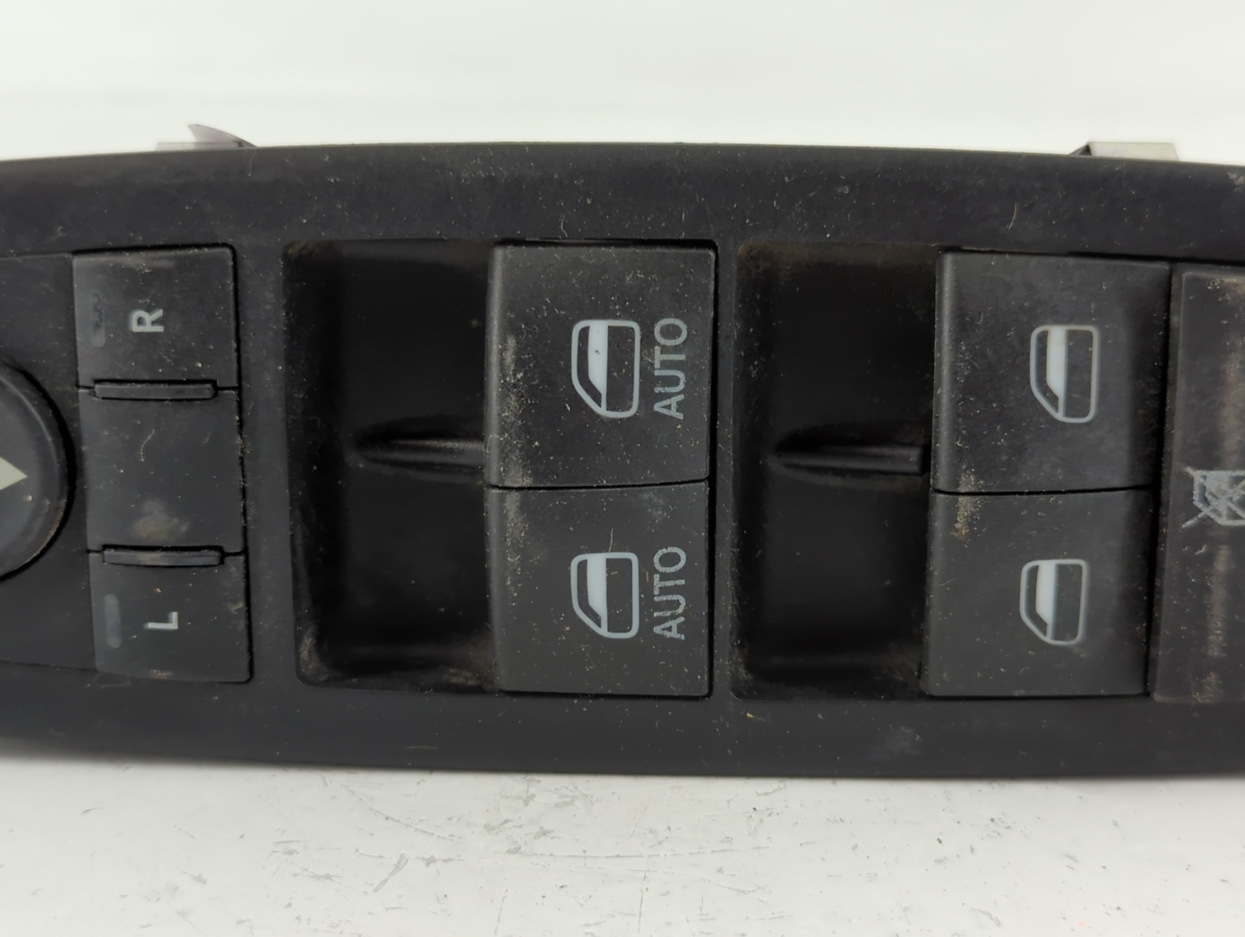 2016 Dodge Caravan Master Power Window Switch Replacement Driver Side Left P/N:68110867AA Fits Fits 2012 2013 2014 2015 OEM Used Auto Parts - Oemusedautoparts1.com