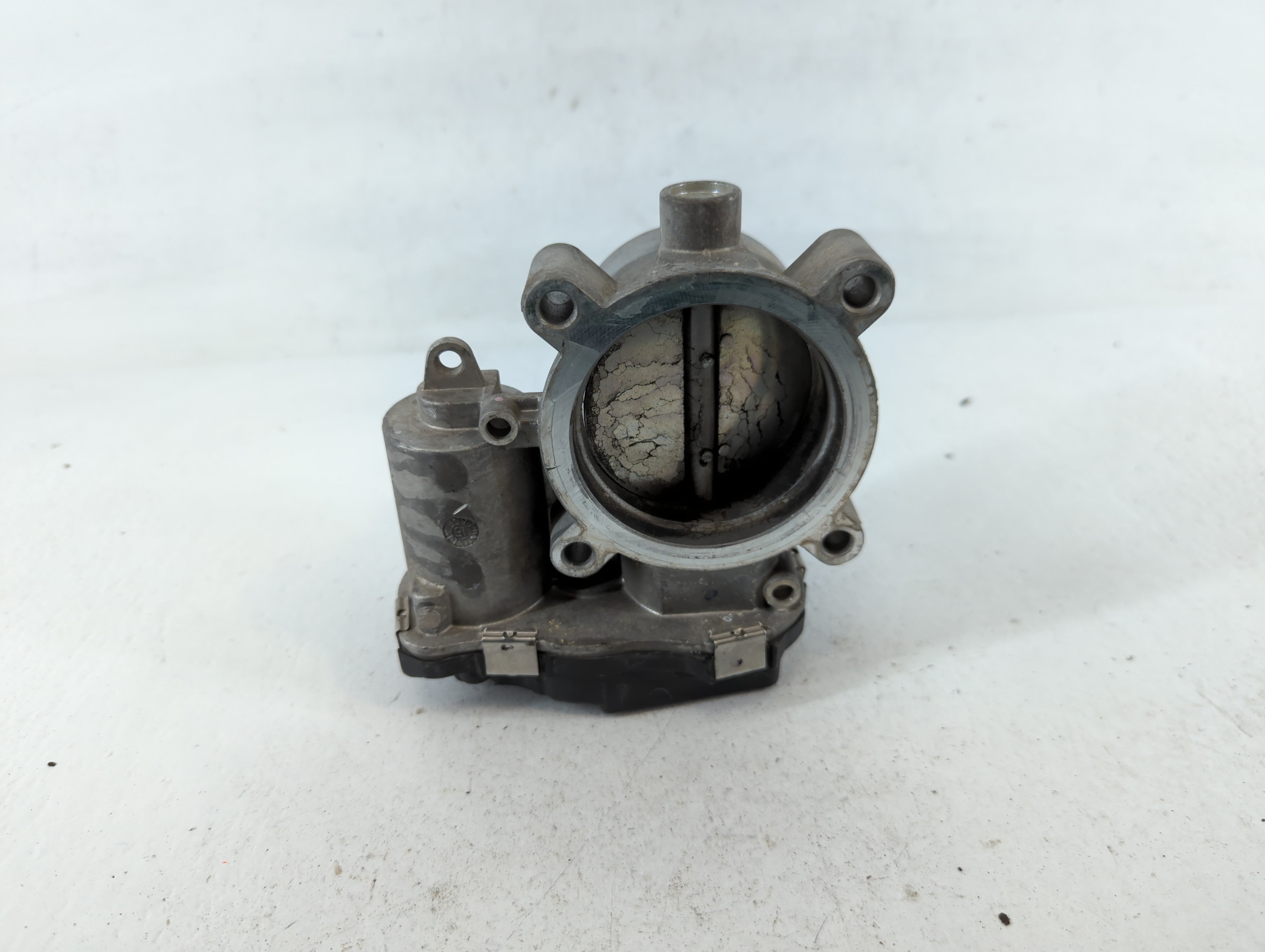 2015-2017 Chrysler 200 Throttle Body P/N:04891970AR Fits Fits 2014 2015 2016 2017 2018 2019 2020 2021 2022 OEM Used Auto Parts - Oemusedautoparts1.com