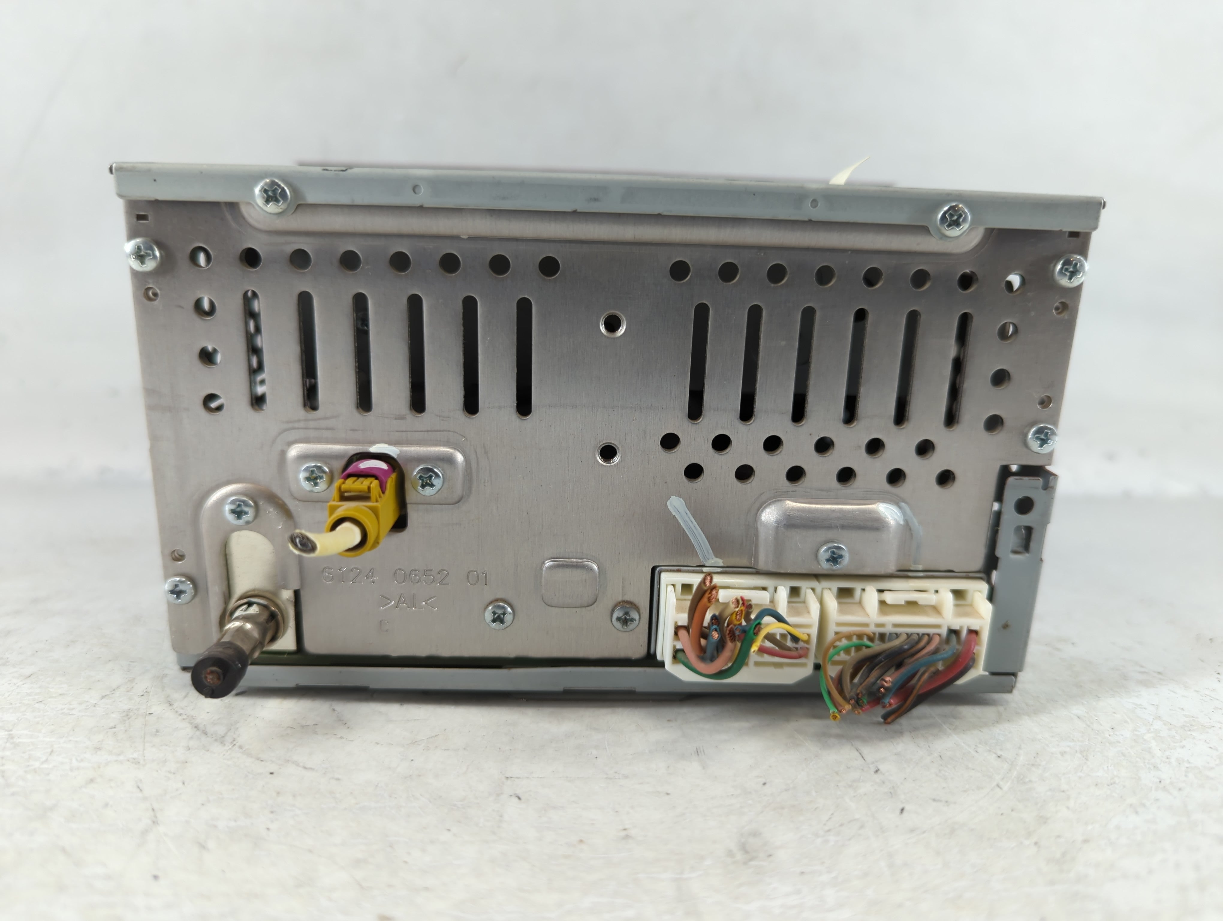 2012-2017 Fiat 500 Radio AM FM Cd Player Receiver Replacement P/N:96170-2T651CA Fits Fits 2012 2013 2014 2015 2016 2017 OEM Used Auto Parts - Oemusedautoparts1.com