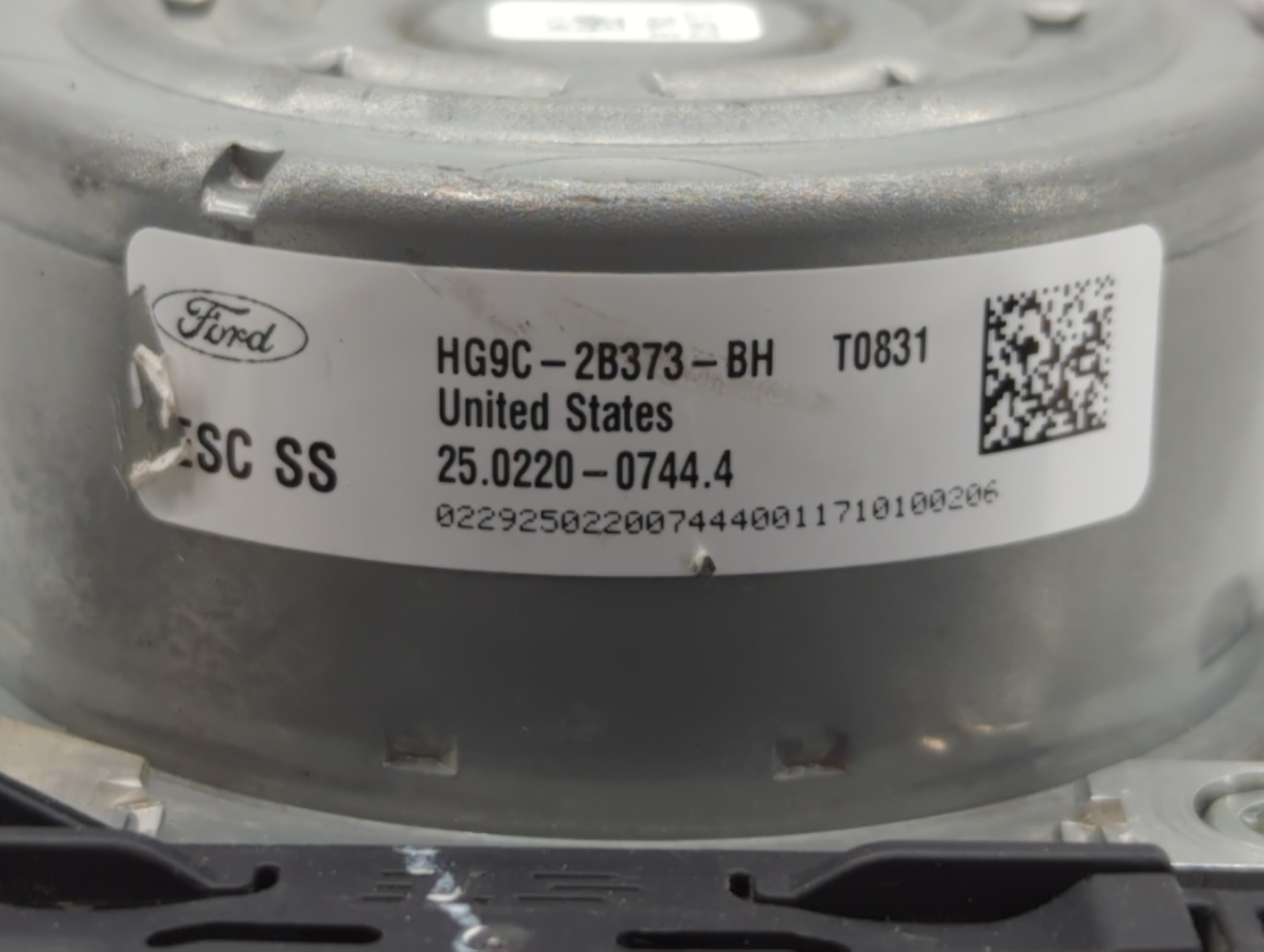 2017-2018 Ford Fusion ABS Pump Control Module Replacement P/N:HG9C-2B373-BH HG9C-2B373-BG Fits Fits 2017 2018 OEM Used Auto Parts - Oemusedautoparts1.com