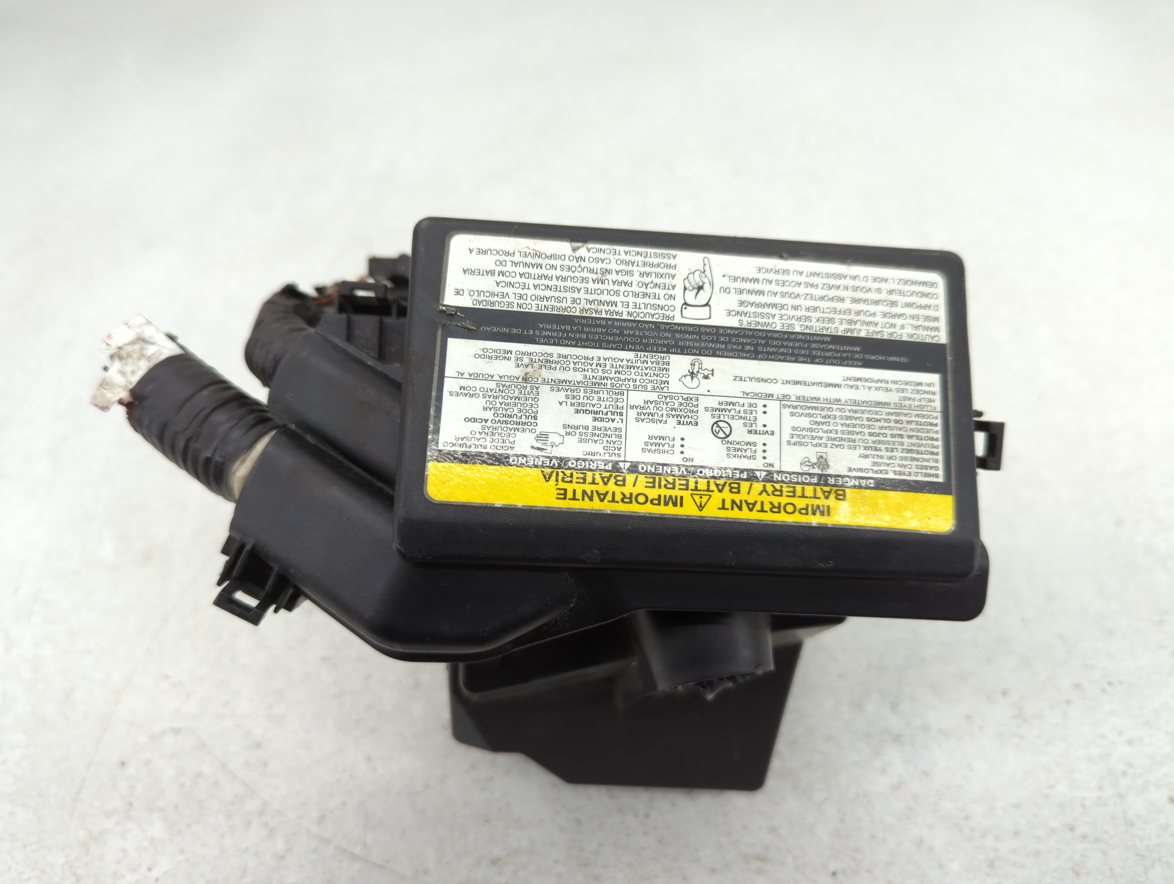2013-2019 Nissan Versa Fusebox Fuse Box Panel Relay Module P/N:284B8 1HA0B Fits Fits 2013 2014 2015 2016 2017 2018 2019 OEM Used Auto Parts - Oemusedautoparts1.com