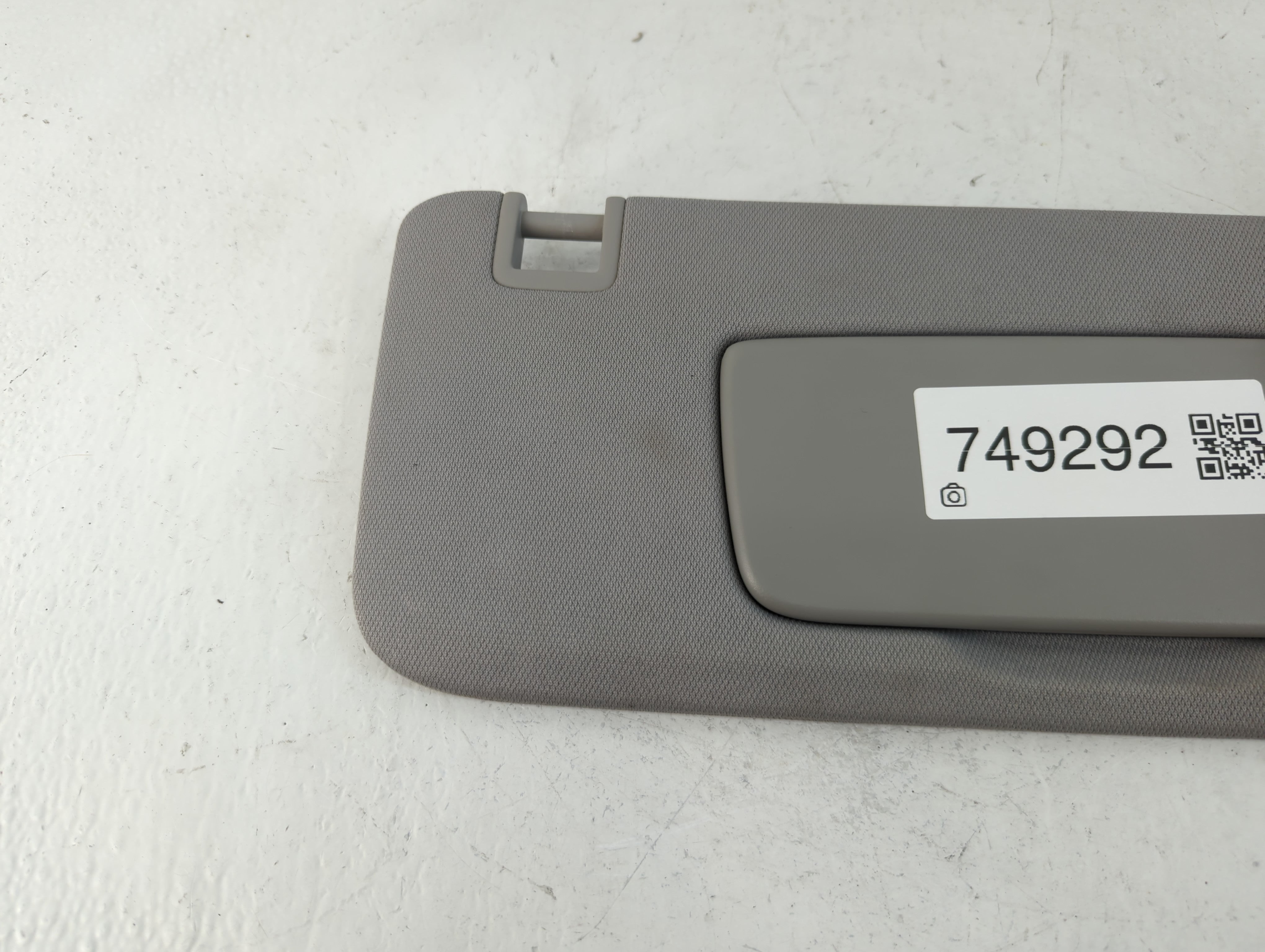 2018 Gmc Terrain Sun Visor Shade Replacement Passenger Right Mirror Fits OEM Used Auto Parts - Oemusedautoparts1.com