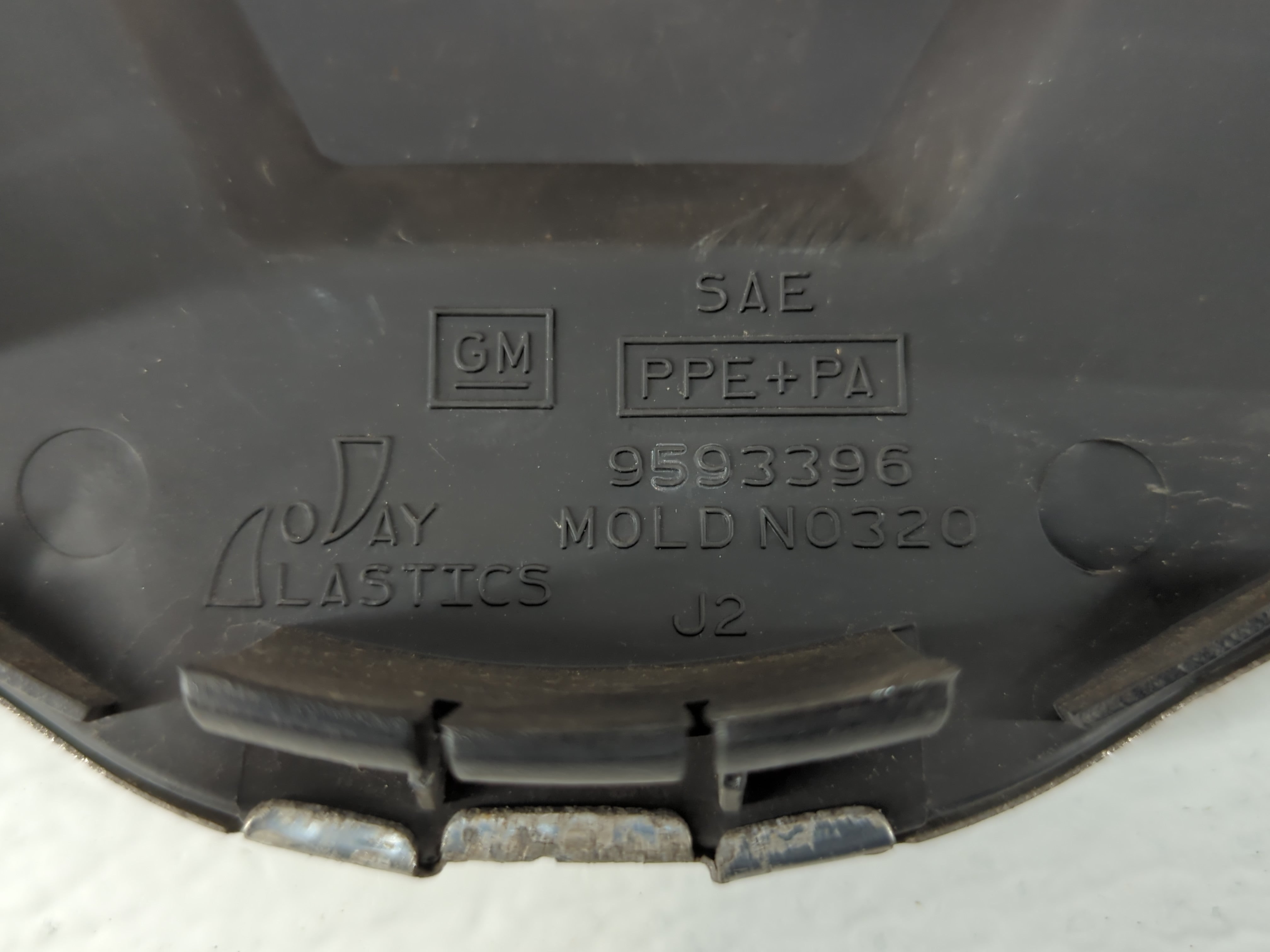 2005 Gmc Yukon Xl Rim Wheel Center Cap - Oemusedautoparts1.com