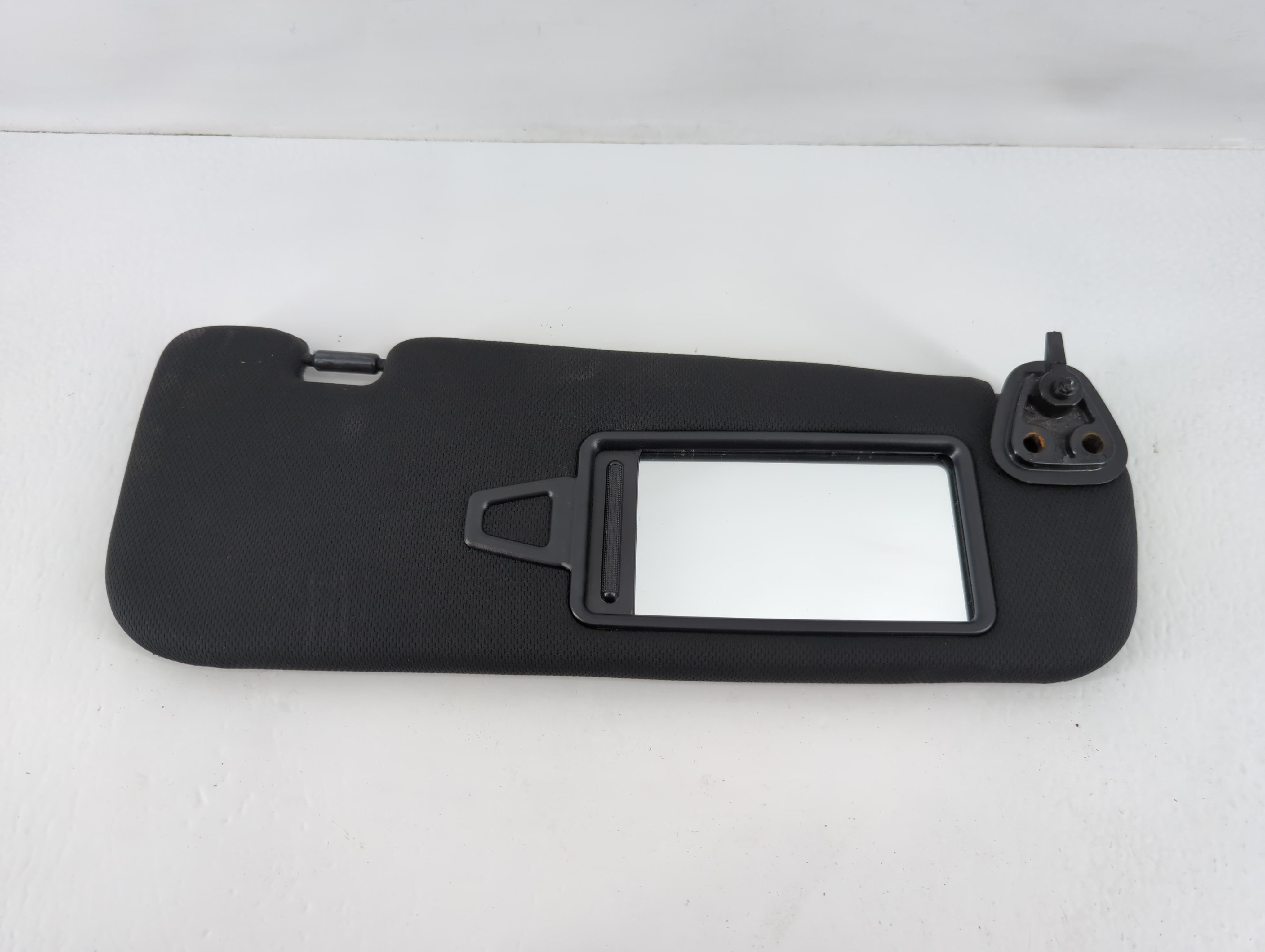2009-2016 Hyundai Genesis Sun Visor Shade Replacement Passenger Right Mirror Fits Fits 2009 2010 2011 2012 2013 2014 2015 2016 OEM Used Auto Parts - Oemusedautoparts1.com