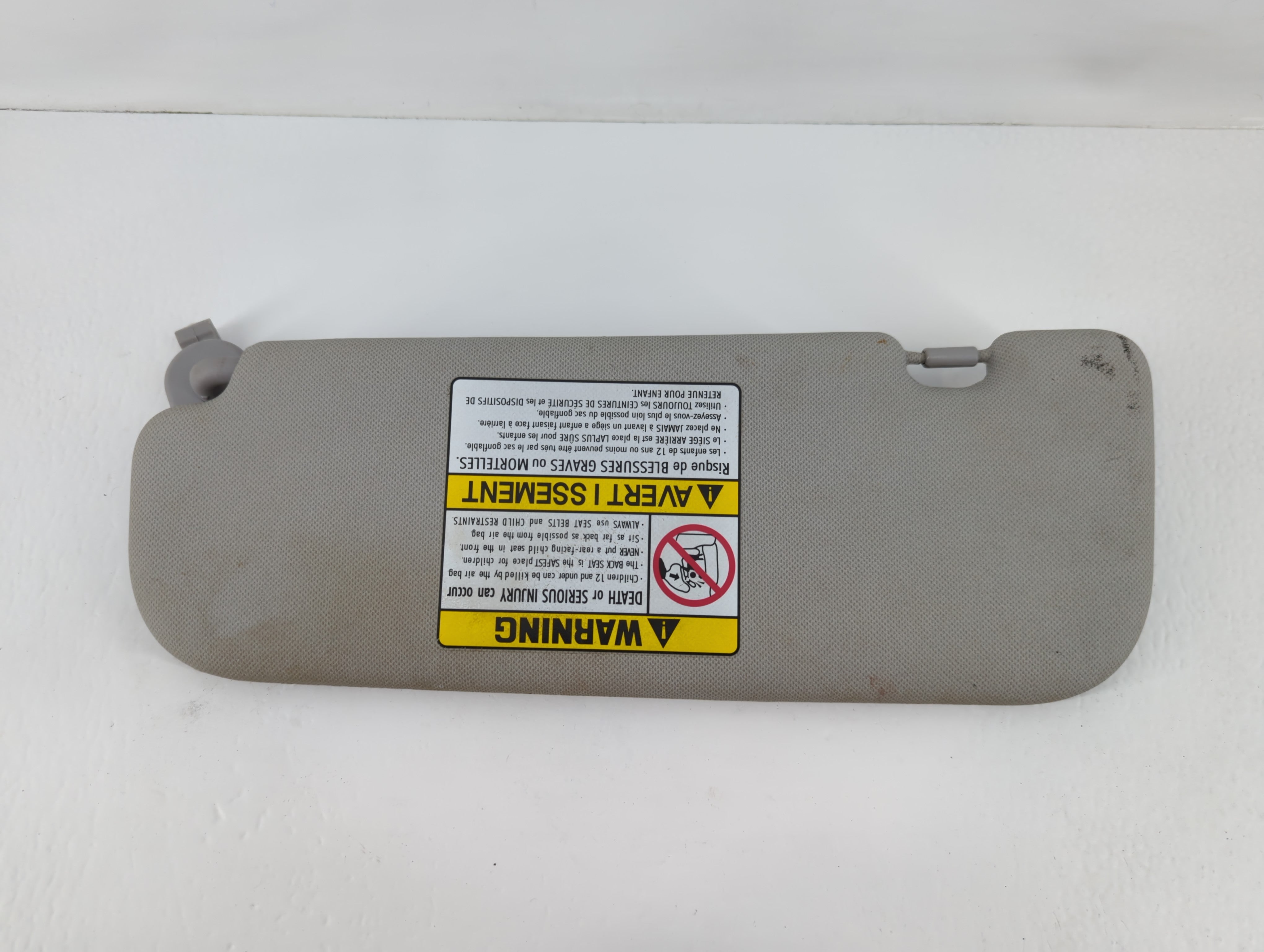 2011-2013 Hyundai Elantra Sun Visor Shade Replacement Passenger Right Mirror Fits Fits 2011 2012 2013 OEM Used Auto Parts - Oemusedautoparts1.com
