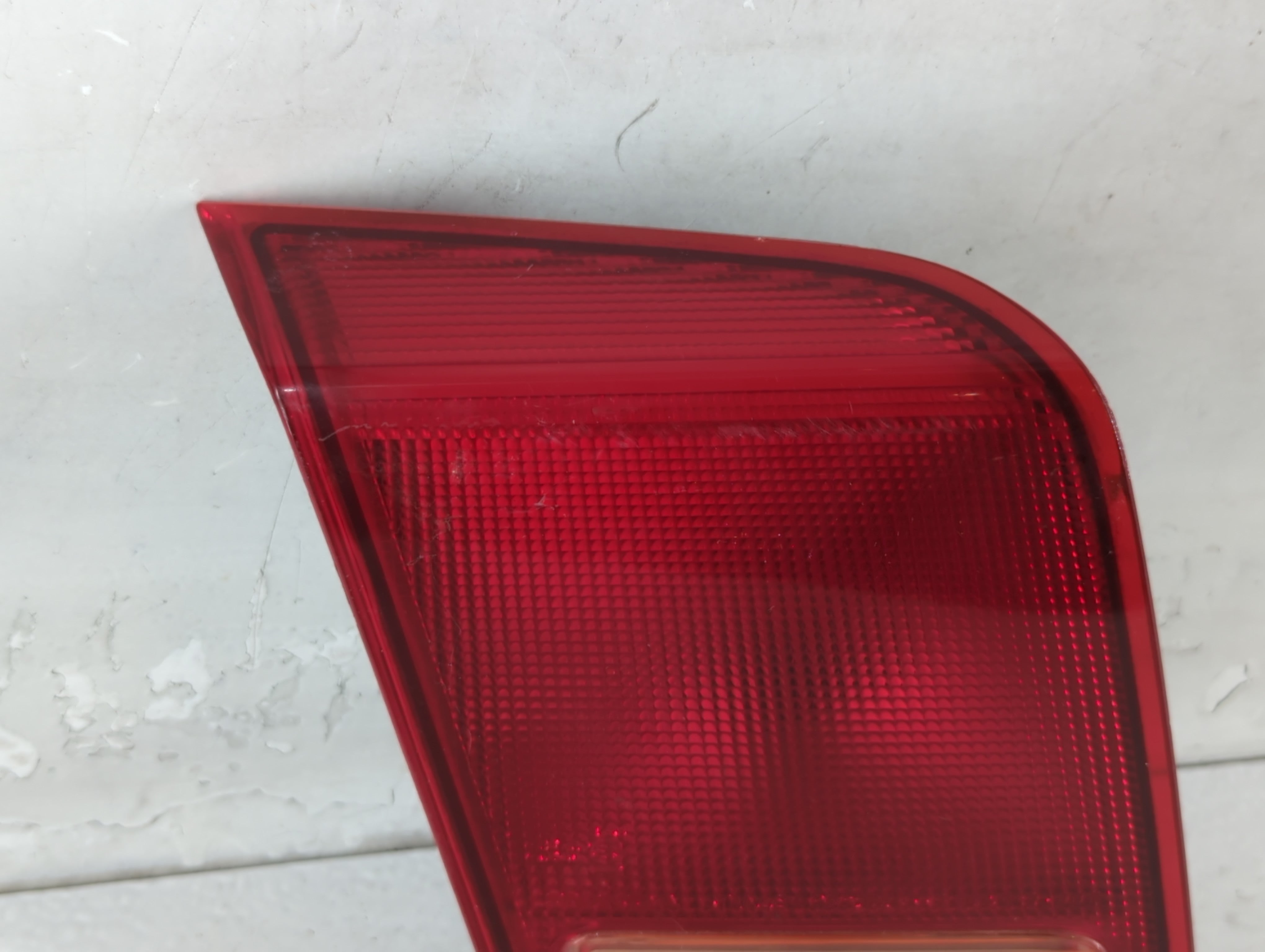 2001-2002 Honda Civic Tail Light Assembly Driver Left OEM Fits Fits 2001 2002 OEM Used Auto Parts - Oemusedautoparts1.com