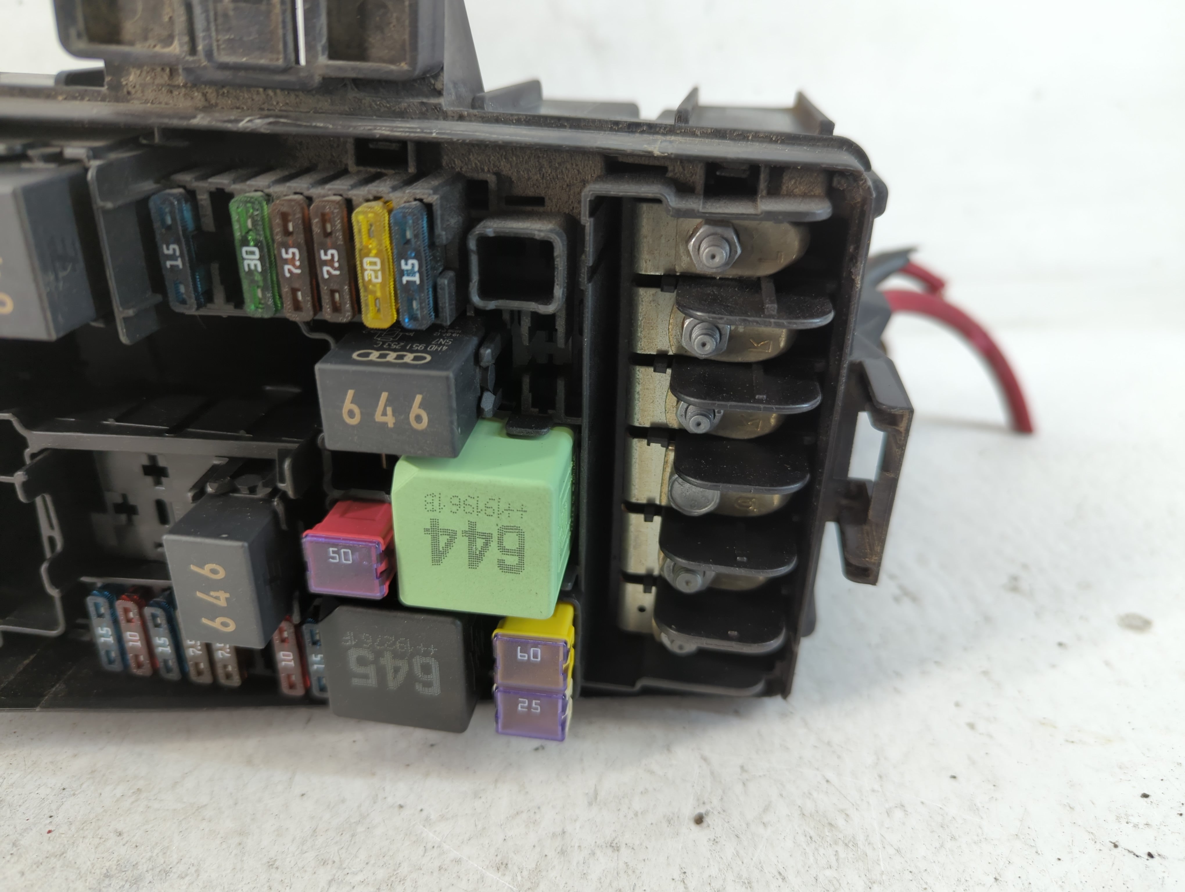 2015-2019 Volkswagen Golf Fusebox Fuse Box Panel Relay Module P/N:>PP-TD20 Fits Fits 2015 2016 2017 2018 2019 2020 2021 2022 OEM Used Auto Parts - Oemusedautoparts1.com