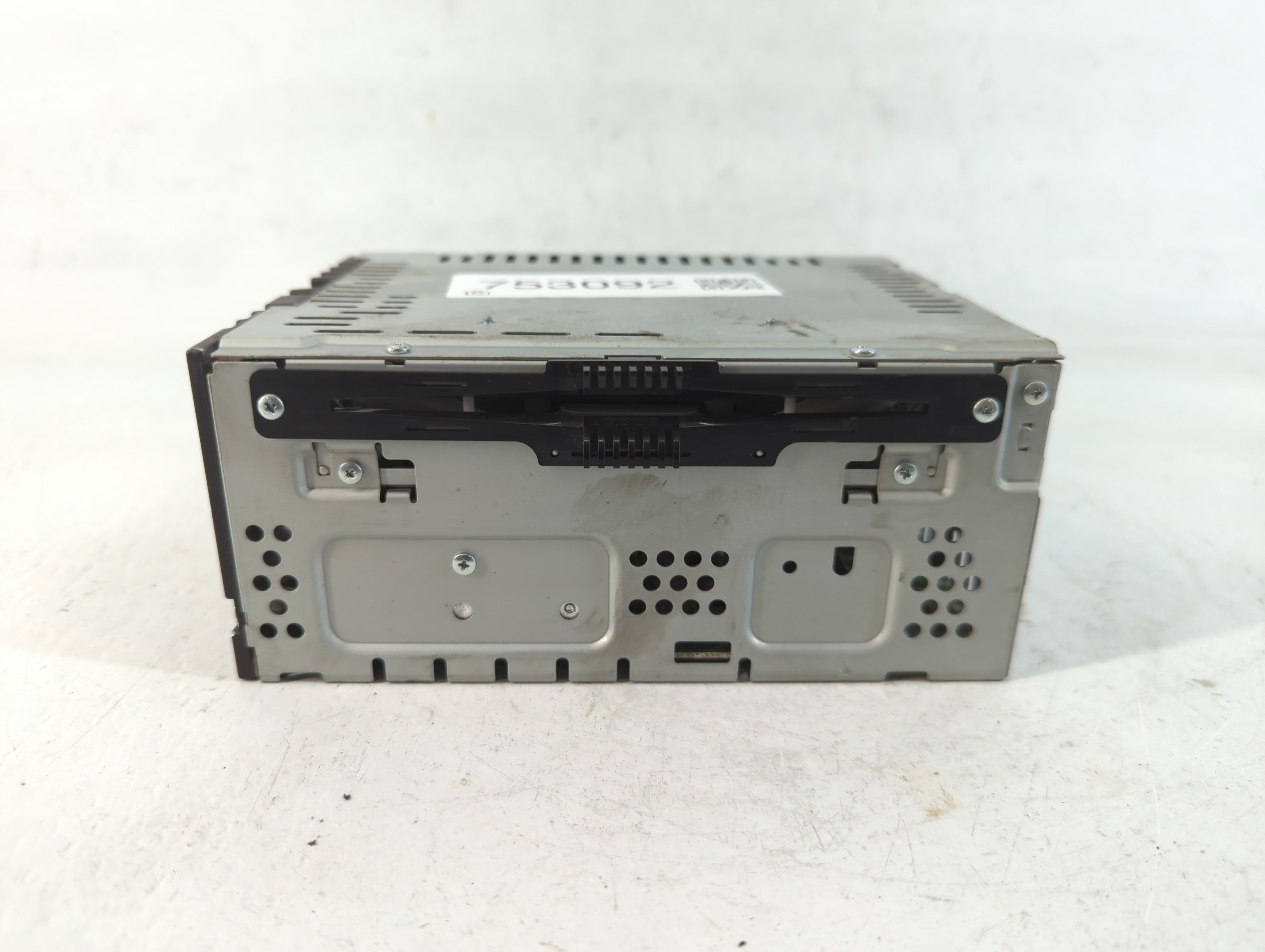 2013-2015 Ford Escape Radio AM FM Cd Player Receiver Replacement P/N:CJ5T-19C107-DG Fits Fits 2013 2014 2015 OEM Used Auto Parts - Oemusedautoparts1.com