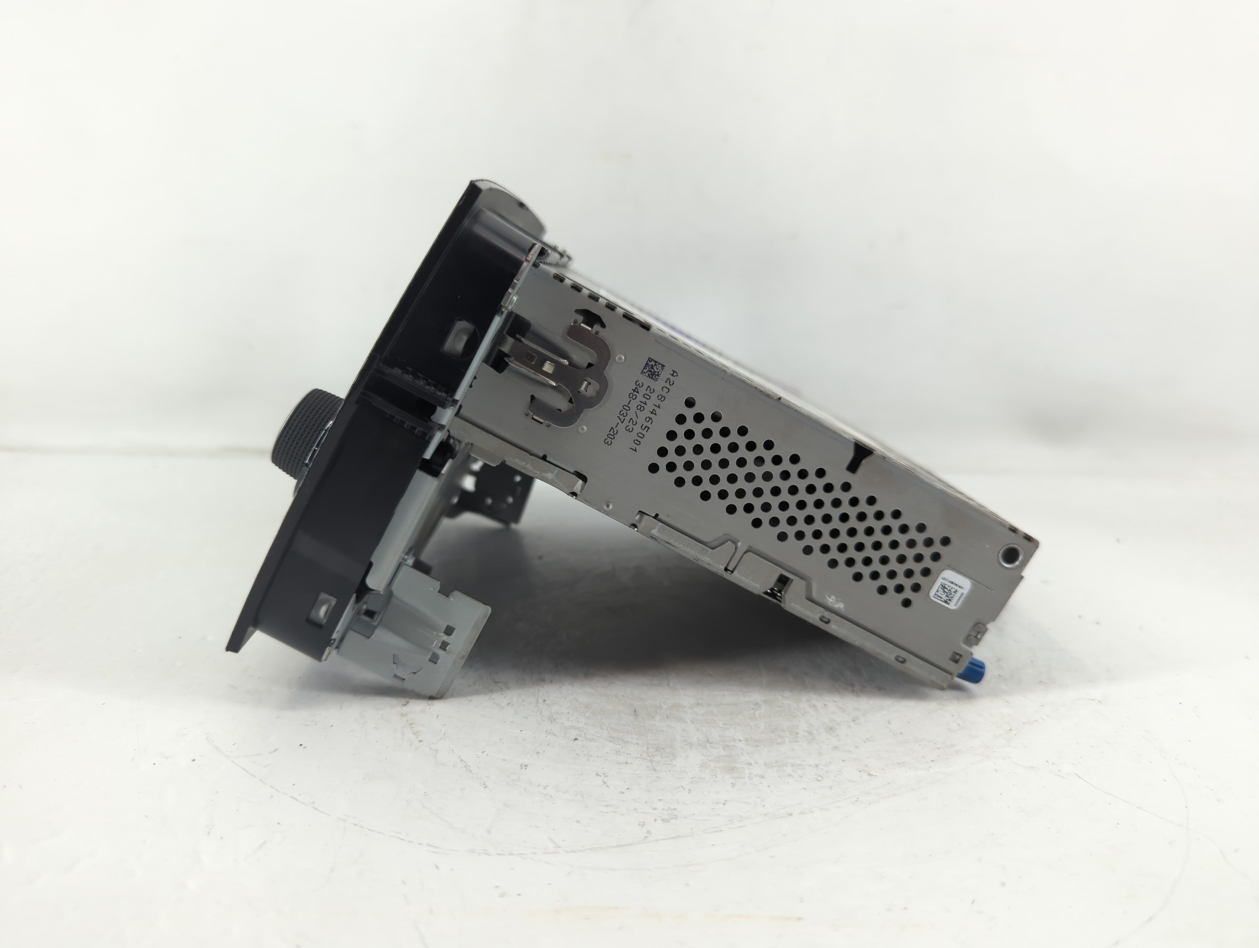 2018-2020 Ram Promaster City Radio AM FM Cd Player Receiver Replacement P/N:07356776460 23005500 Fits Fits 2018 2019 2020 OEM Used Auto Parts - Oemusedautoparts1.com