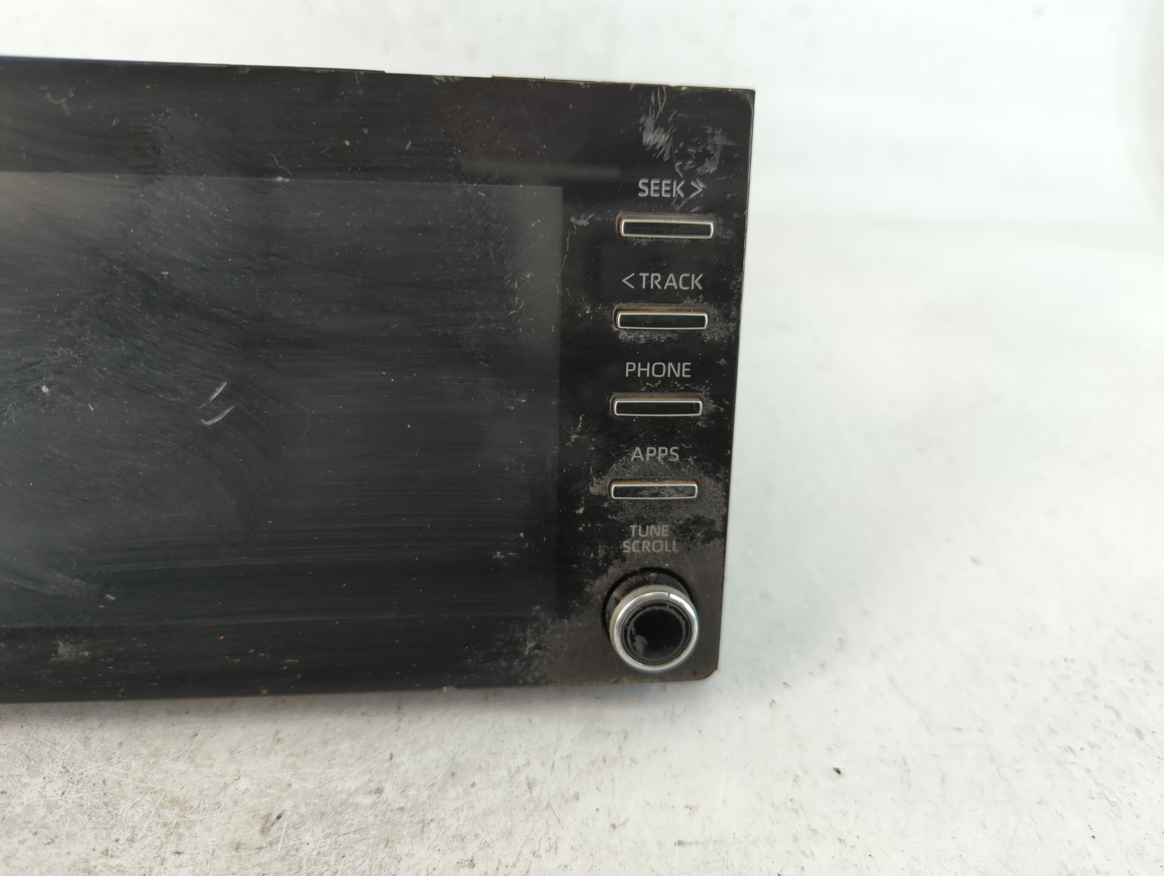 2019-2020 Toyota Sienna Radio AM FM Cd Player Receiver Replacement P/N:86140-08160 Fits Fits 2019 2020 OEM Used Auto Parts - Oemusedautoparts1.com