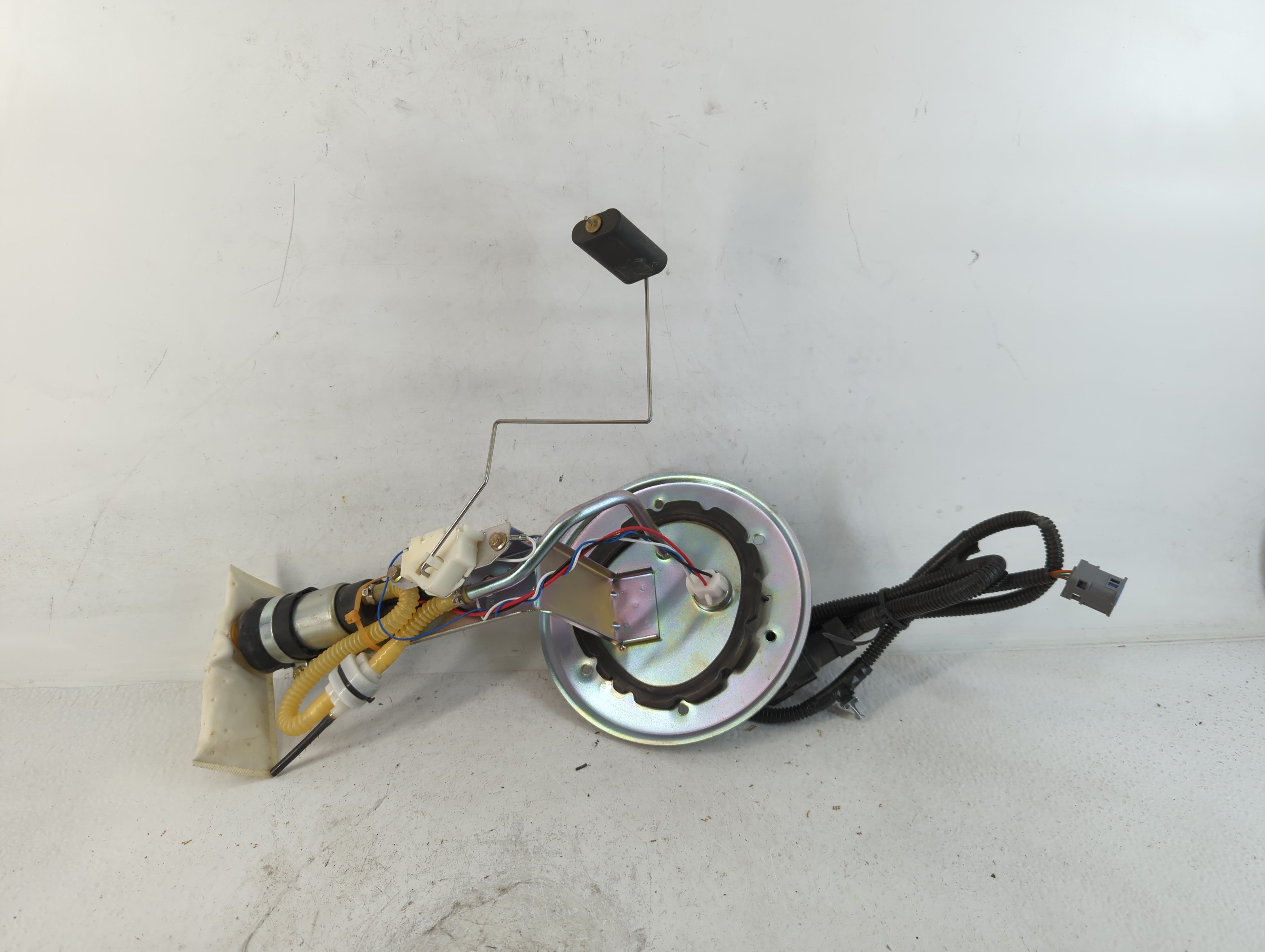 1997-2000 Dodge Caravan Electrical Gas Fuel Pump Assembly - Oemusedautoparts1.com