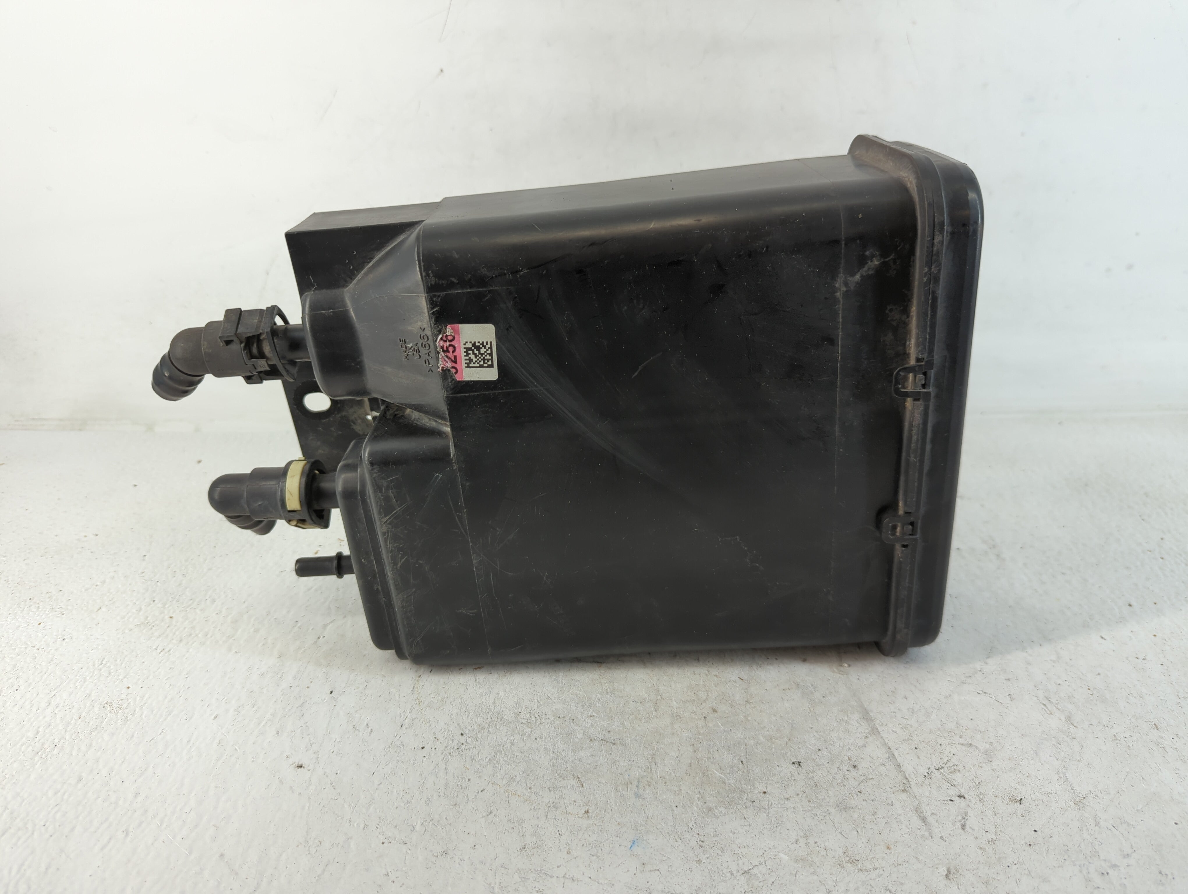 2013 Chevrolet Silverado 1500 Fuel Vapor Charcoal Canister - Oemusedautoparts1.com