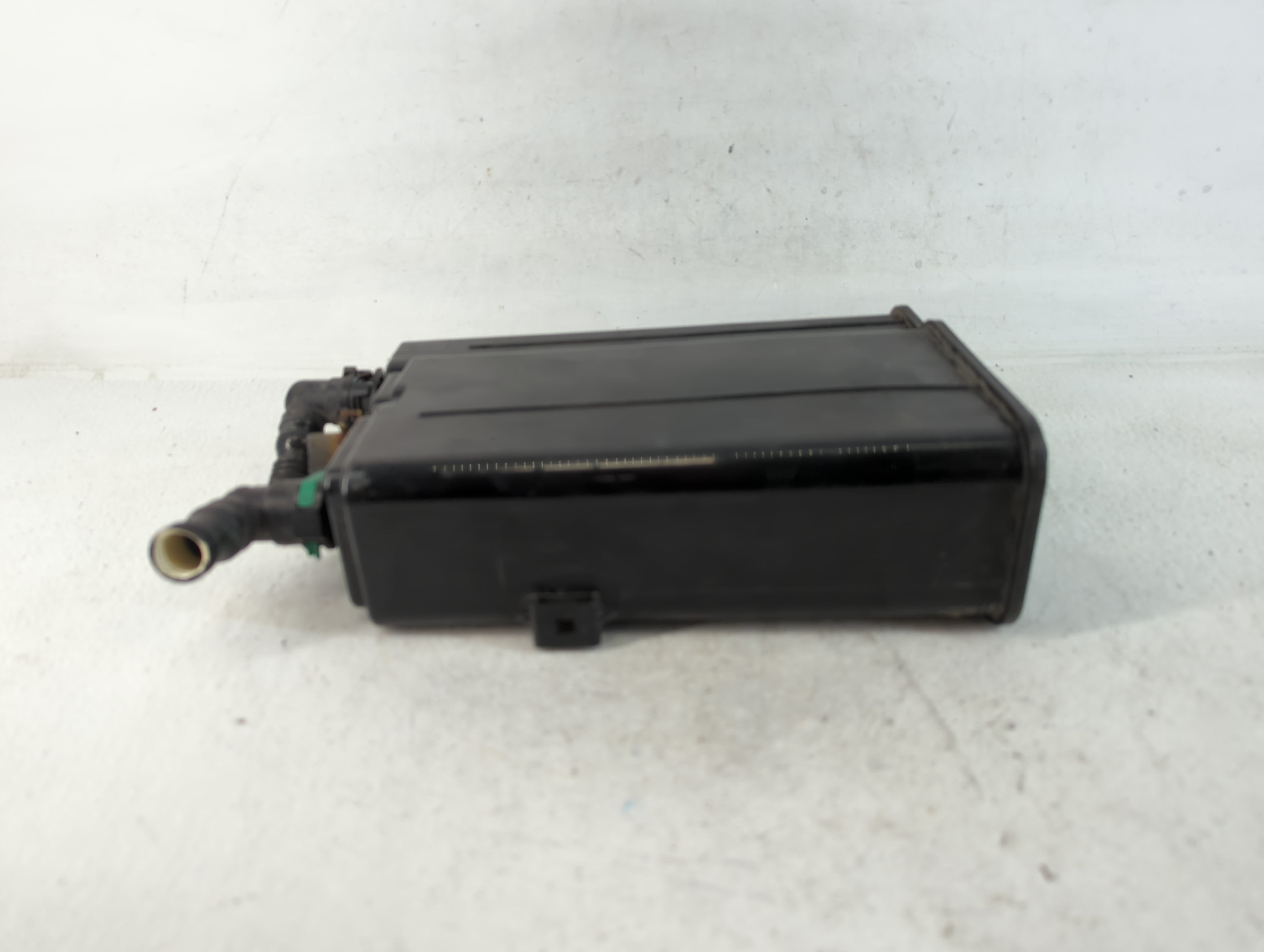 2015 Toyota Prius Fuel Vapor Charcoal Canister - Oemusedautoparts1.com