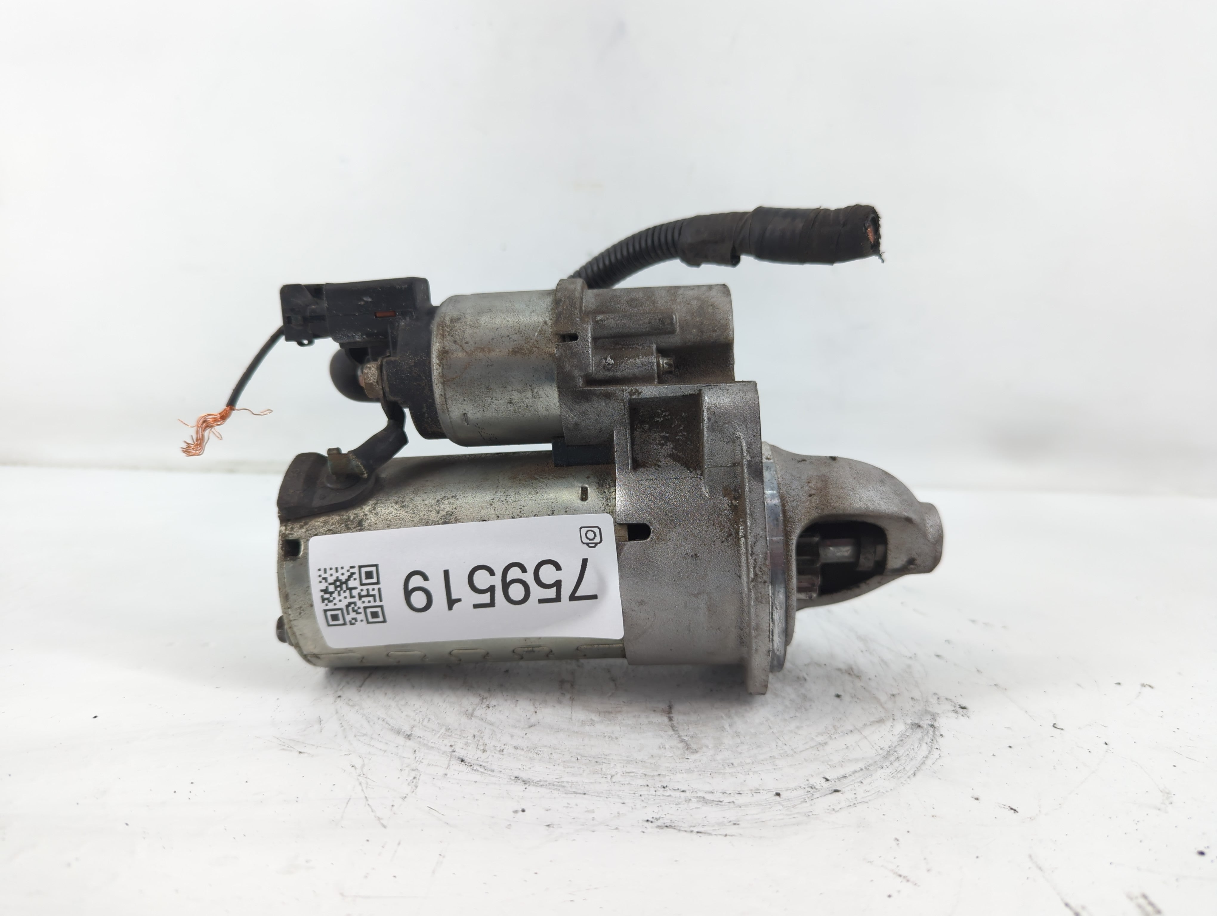 2014-2020 Hyundai Elantra Car Starter Motor Solenoid OEM P/N:8000604 36100-2E551 Fits Fits 2014 2015 2016 2017 2018 2019 2020 OEM Used Auto Parts - Oemusedautoparts1.com