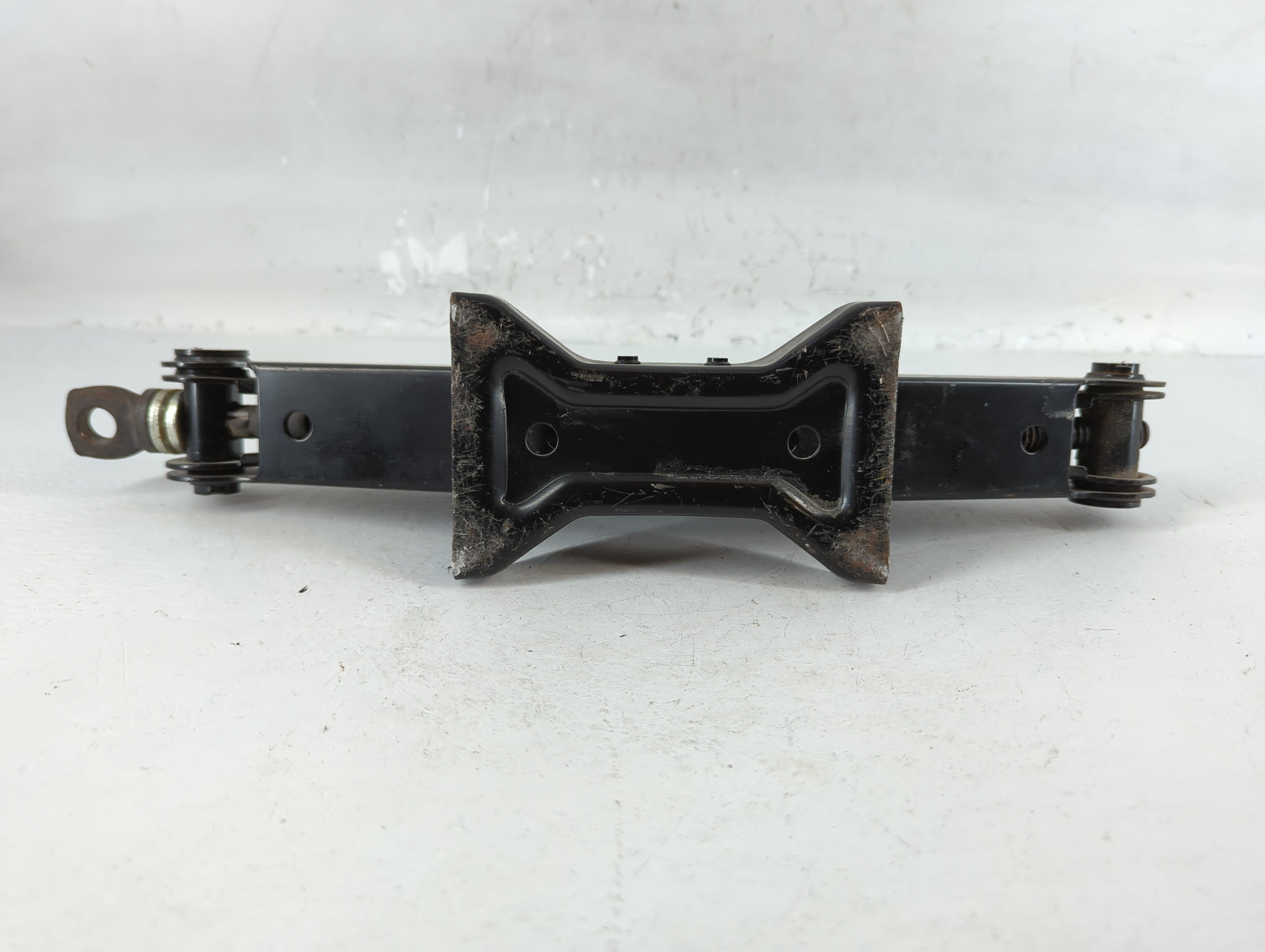 2014 Nissan Juke Spare Scissor Car Jack - Oemusedautoparts1.com