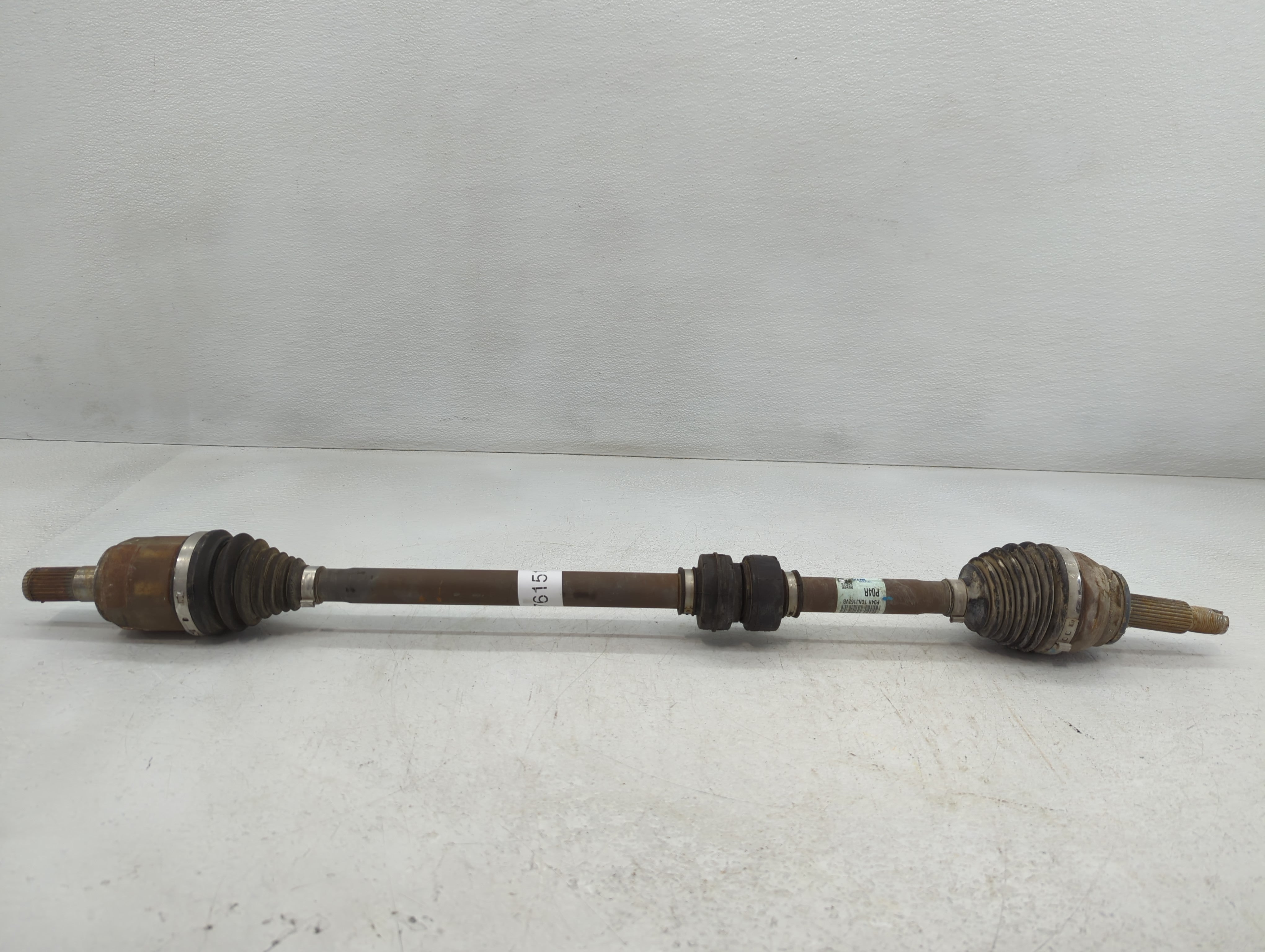 2018-2021 Hyundai Kona Axle Shaft Front Passenger Cv C/v - Oemusedautoparts1.com