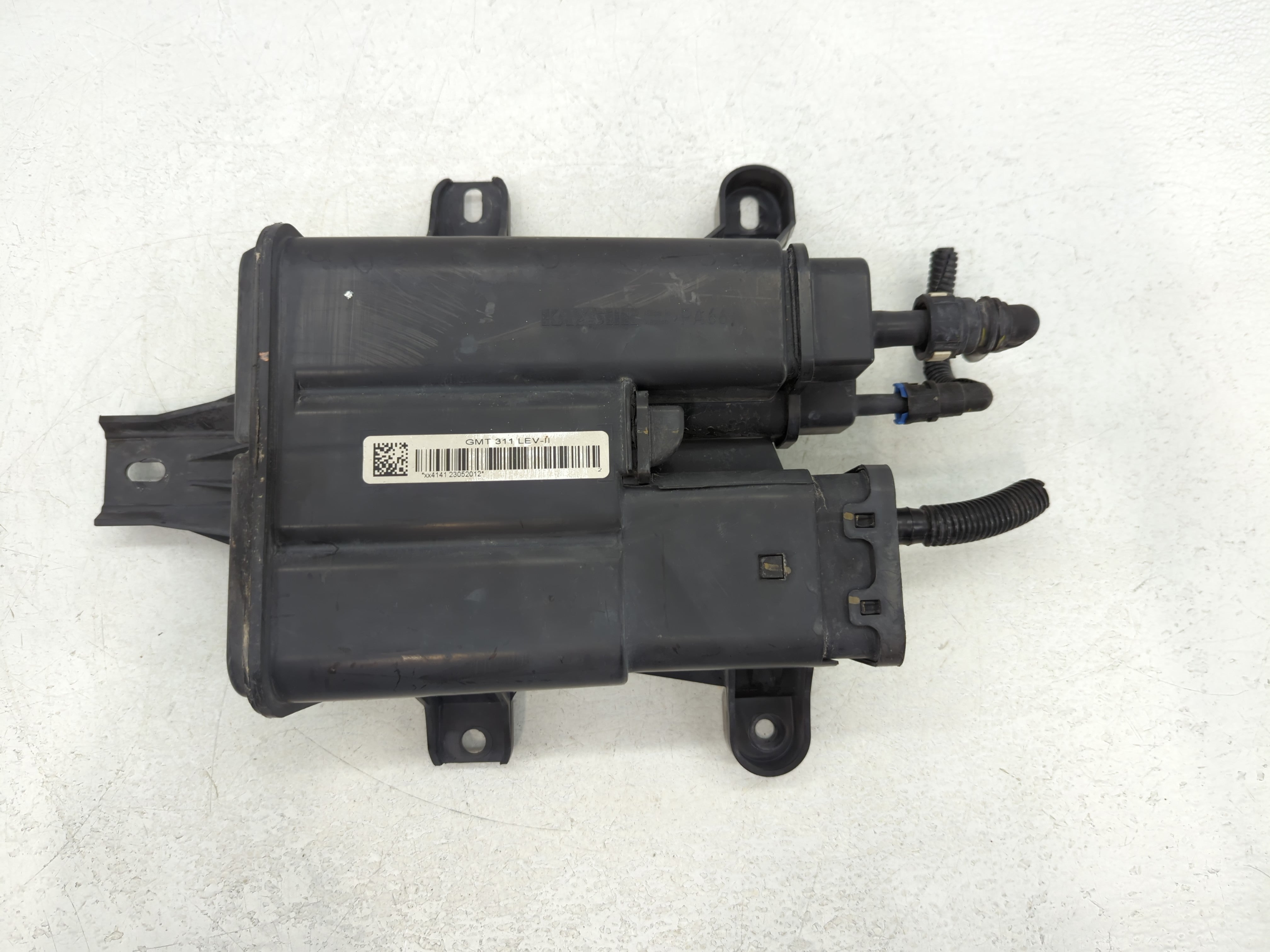 2012 Chevrolet Captiva Sport Fuel Vapor Charcoal Canister - Oemusedautoparts1.com