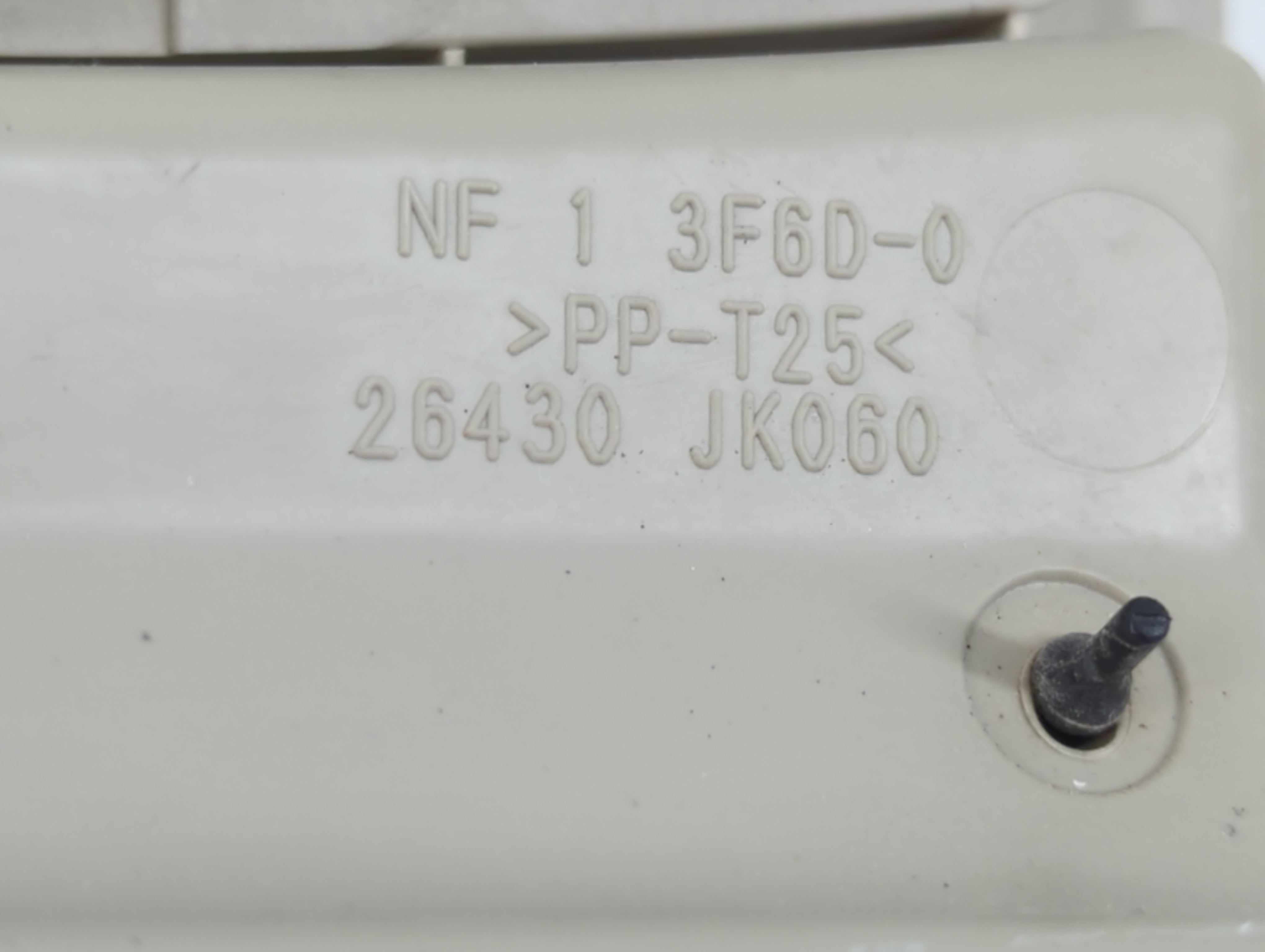 2016 Infiniti Qx50 Overhead Roof Console - Oemusedautoparts1.com