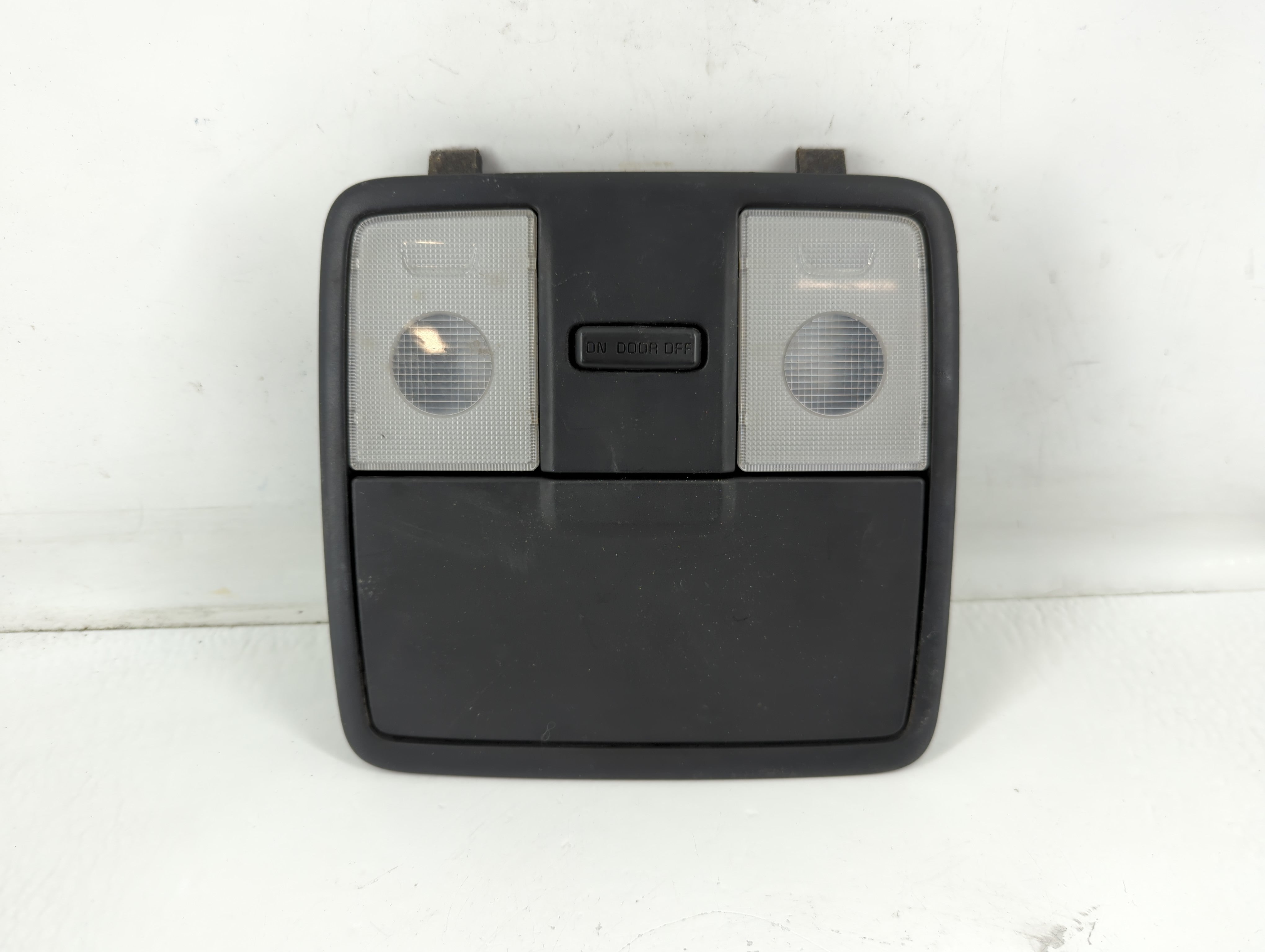 2016 Kia Forte Overhead Roof Console - Oemusedautoparts1.com
