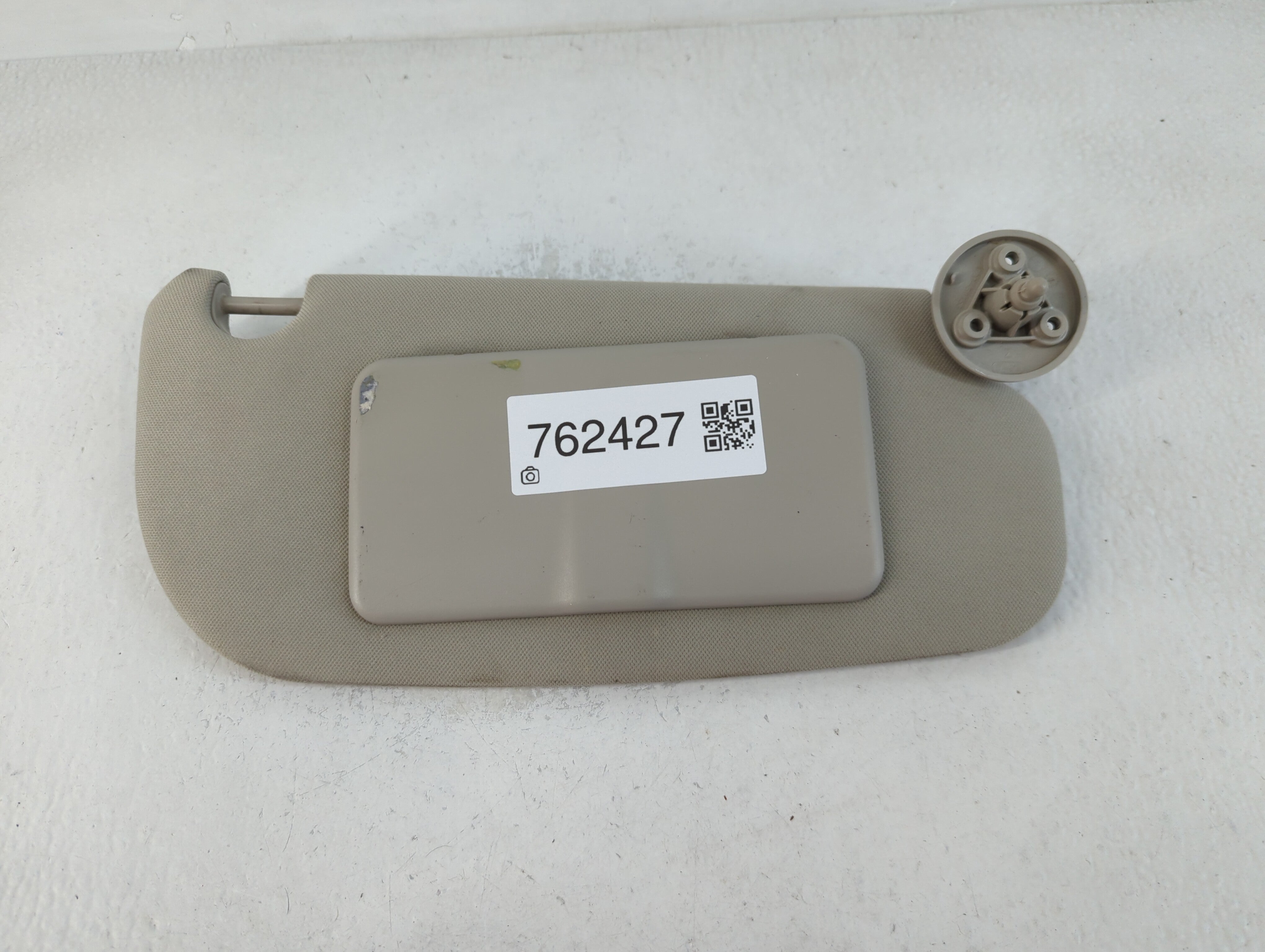 2005-2010 Chevrolet Cobalt Sun Visor Shade Replacement Passenger Right Mirror Fits Fits 2005 2006 2007 2008 2009 2010 OEM Used Auto Parts - Oemusedautoparts1.com