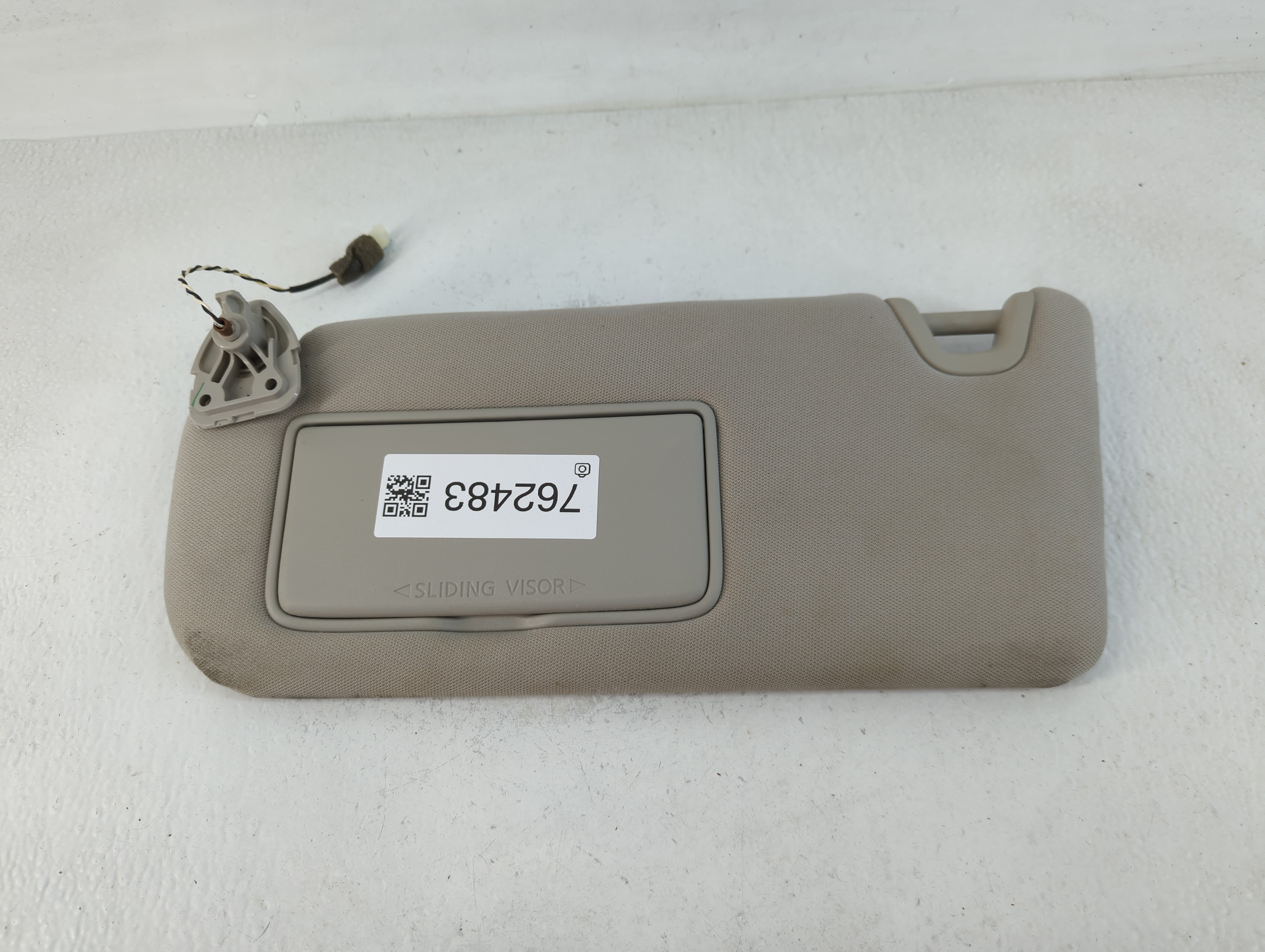2021-2022 Nissan Altima Sun Visor Shade Replacement Driver Left Mirror Fits Fits 2021 2022 OEM Used Auto Parts - Oemusedautoparts1.com