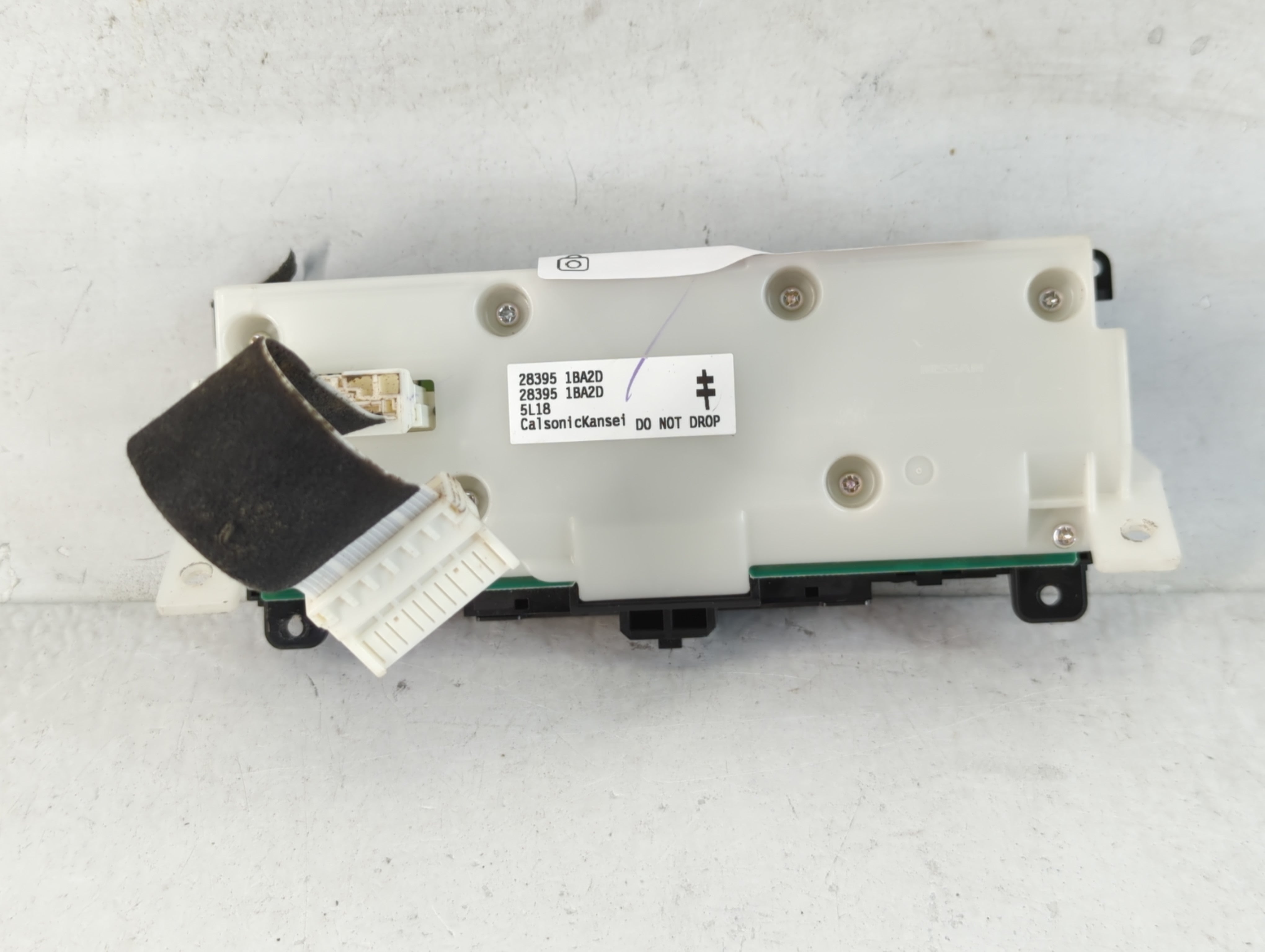 2015-2016 Infiniti Qx50 Radio AM FM Cd Player Receiver Replacement P/N:28395 1BA2D Fits Fits 2015 2016 OEM Used Auto Parts - Oemusedautoparts1.com