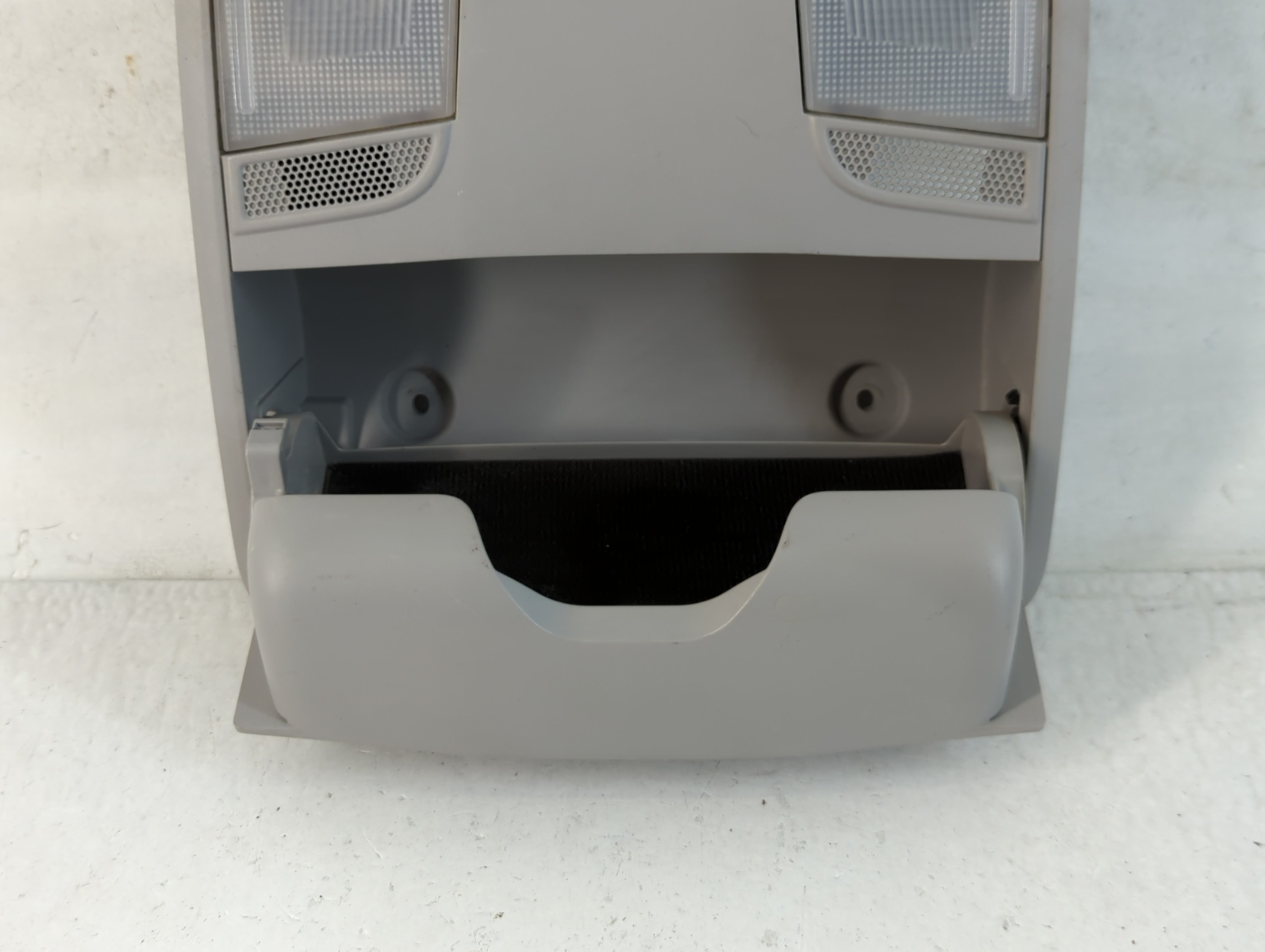 2021 Hyundai Kona Overhead Roof Console - Oemusedautoparts1.com