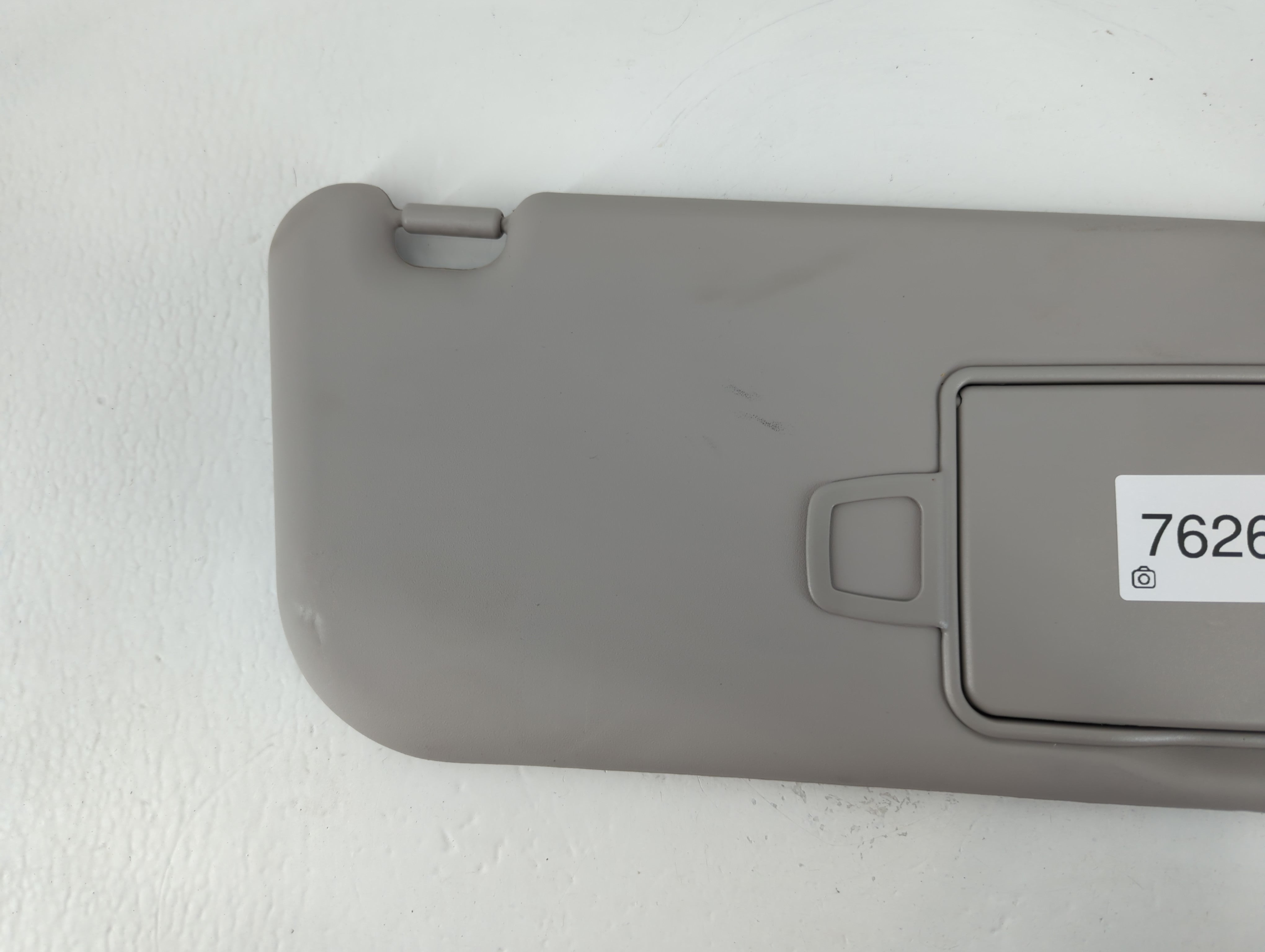 2010-2013 Kia Soul Sun Visor Shade Replacement Passenger Right Mirror Fits Fits 2010 2011 2012 2013 OEM Used Auto Parts - Oemusedautoparts1.com