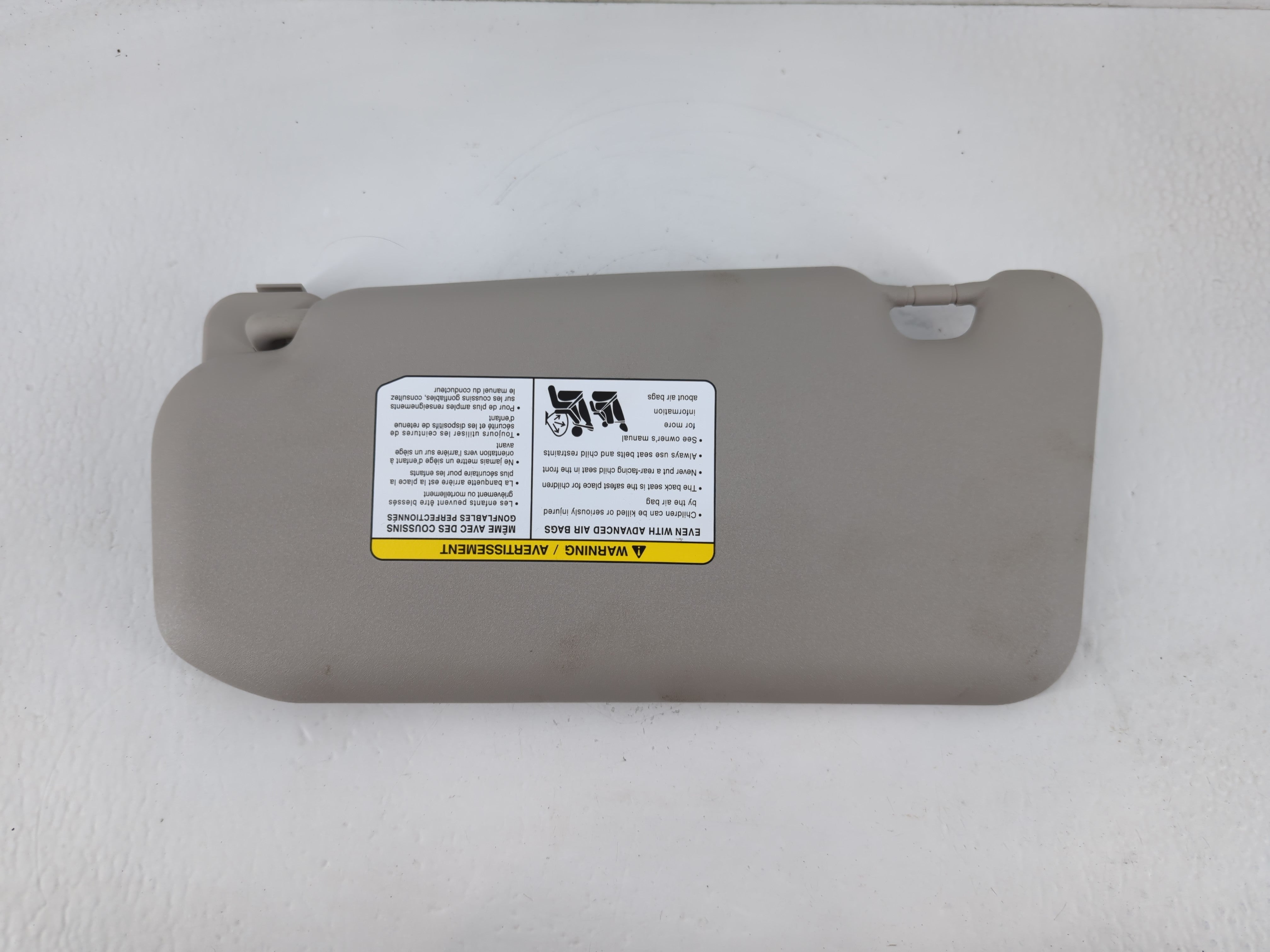 2020-2022 Nissan Sentra Sun Visor Shade Replacement Passenger Right Mirror Fits Fits 2020 2021 2022 OEM Used Auto Parts - Oemusedautoparts1.com