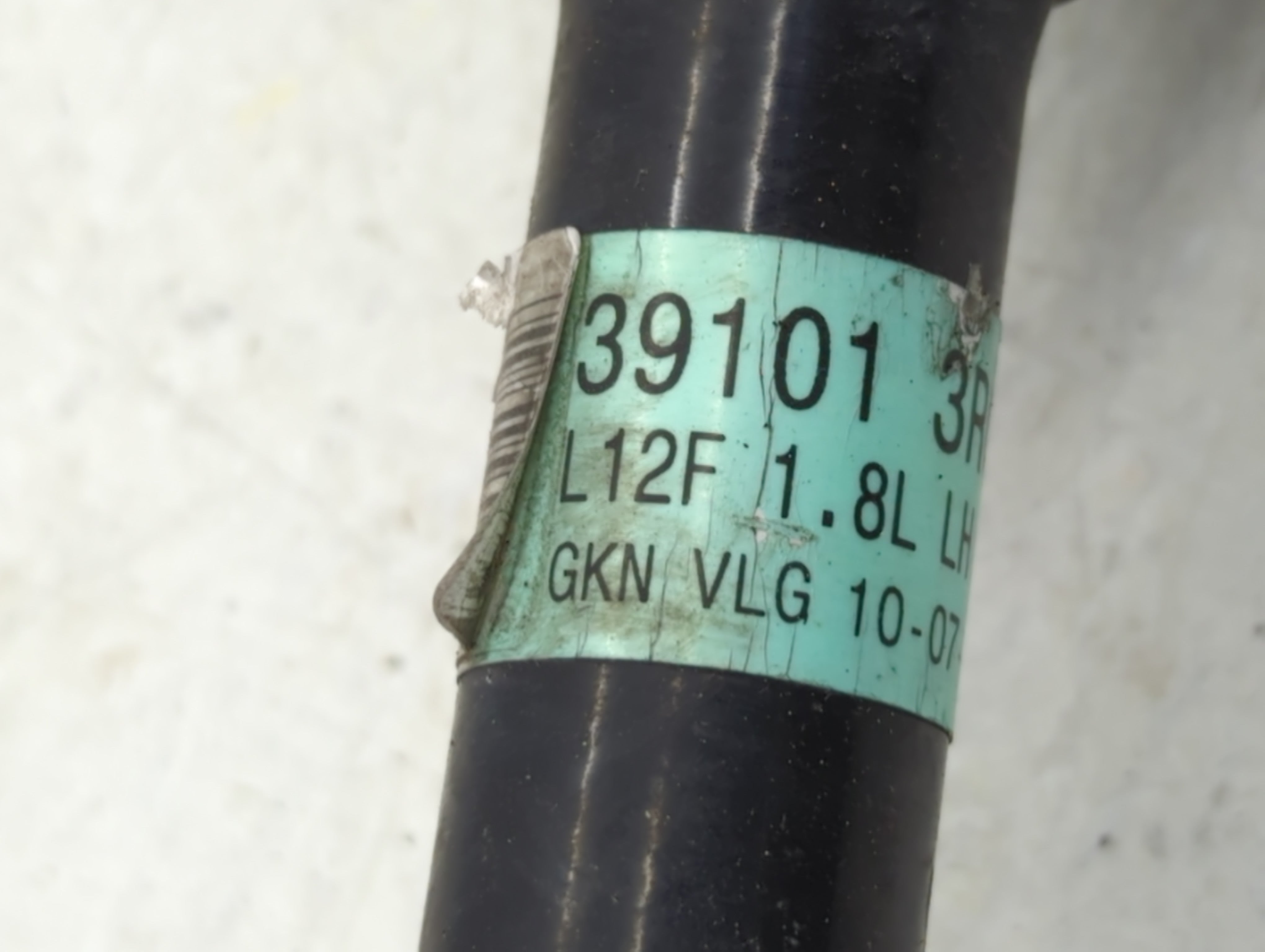 2013-2019 Nissan Sentra Axle Shaft Front Driver Cv C/v - Oemusedautoparts1.com