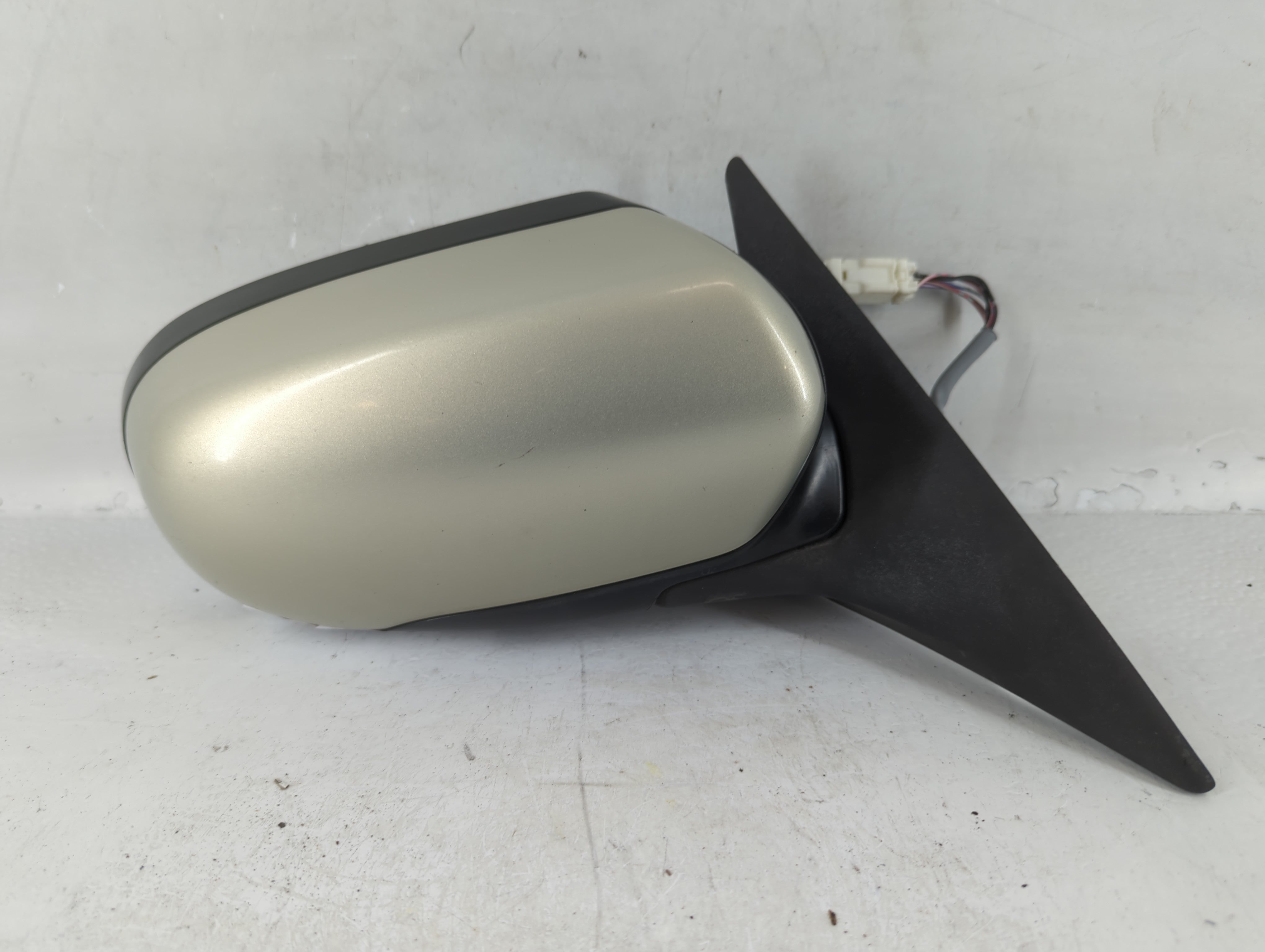 2005-2009 Subaru Legacy Side Mirror Replacement Passenger Right View Door Mirror P/N:74431-303 Fits Fits 2005 2006 2007 2008 2009 OEM Used Auto Parts - Oemusedautoparts1.com