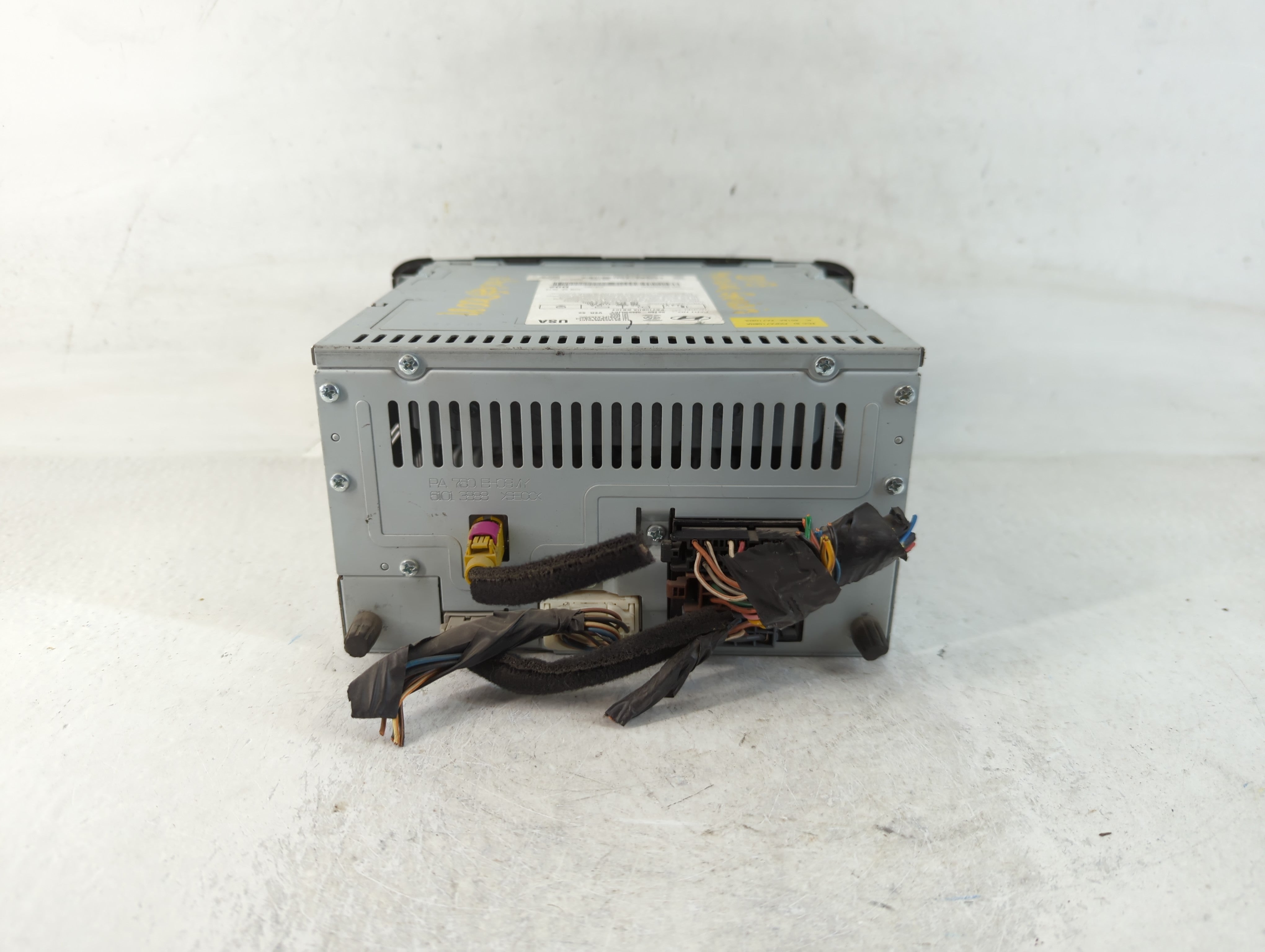 2011-2014 Hyundai Genesis Radio AM FM Cd Player Receiver Replacement P/N:96180-3M630JC7 Fits Fits 2011 2012 2013 2014 OEM Used Auto Parts - Oemusedautoparts1.com