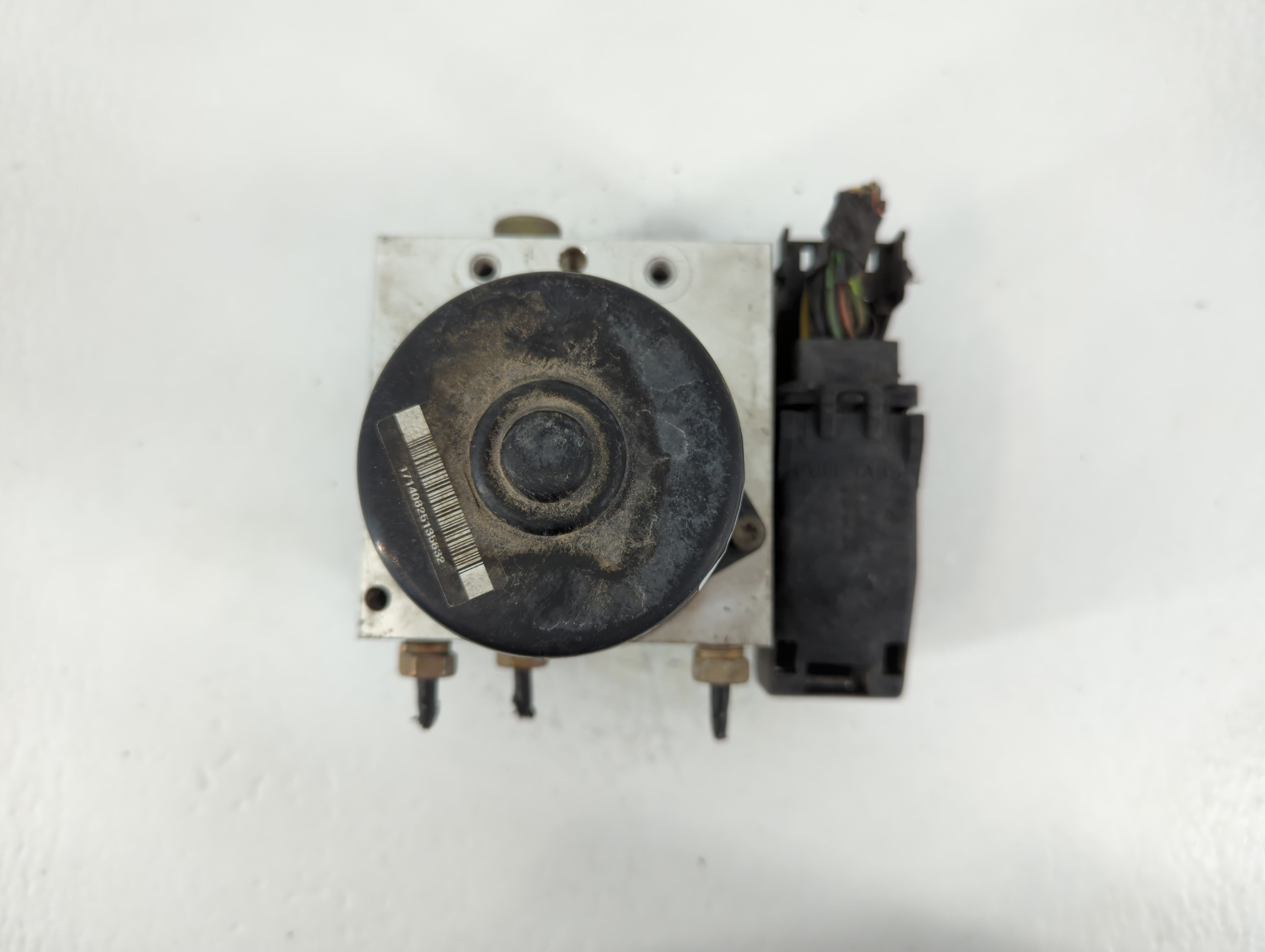 2002 Ford Explorer ABS Pump Control Module Replacement P/N:5WK8 4087 0925-0068, 4L2T-2C219-AE Fits OEM Used Auto Parts - Oemusedautoparts1.com