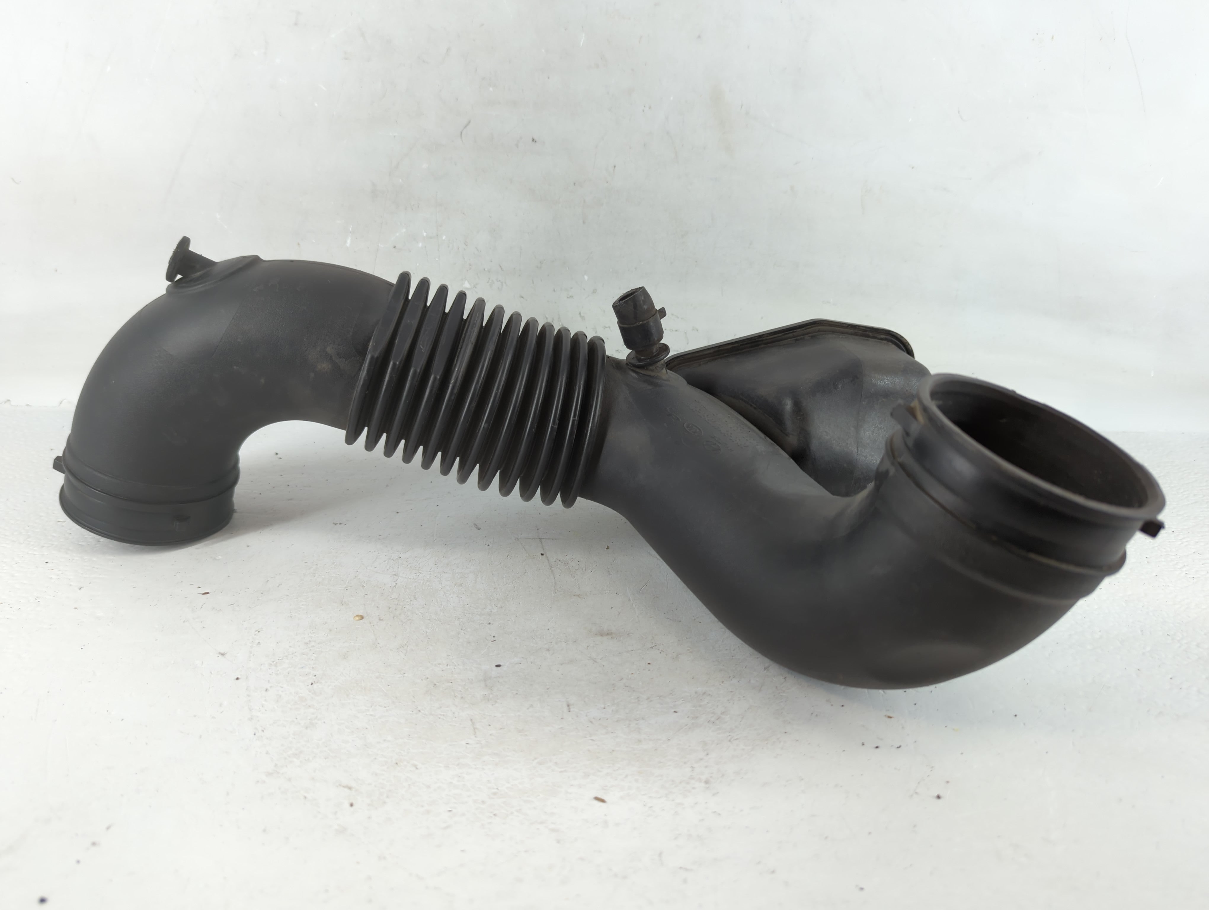 2015 Kia Optima Air Cleaner Intake Duct Hose Tube - Oemusedautoparts1.com