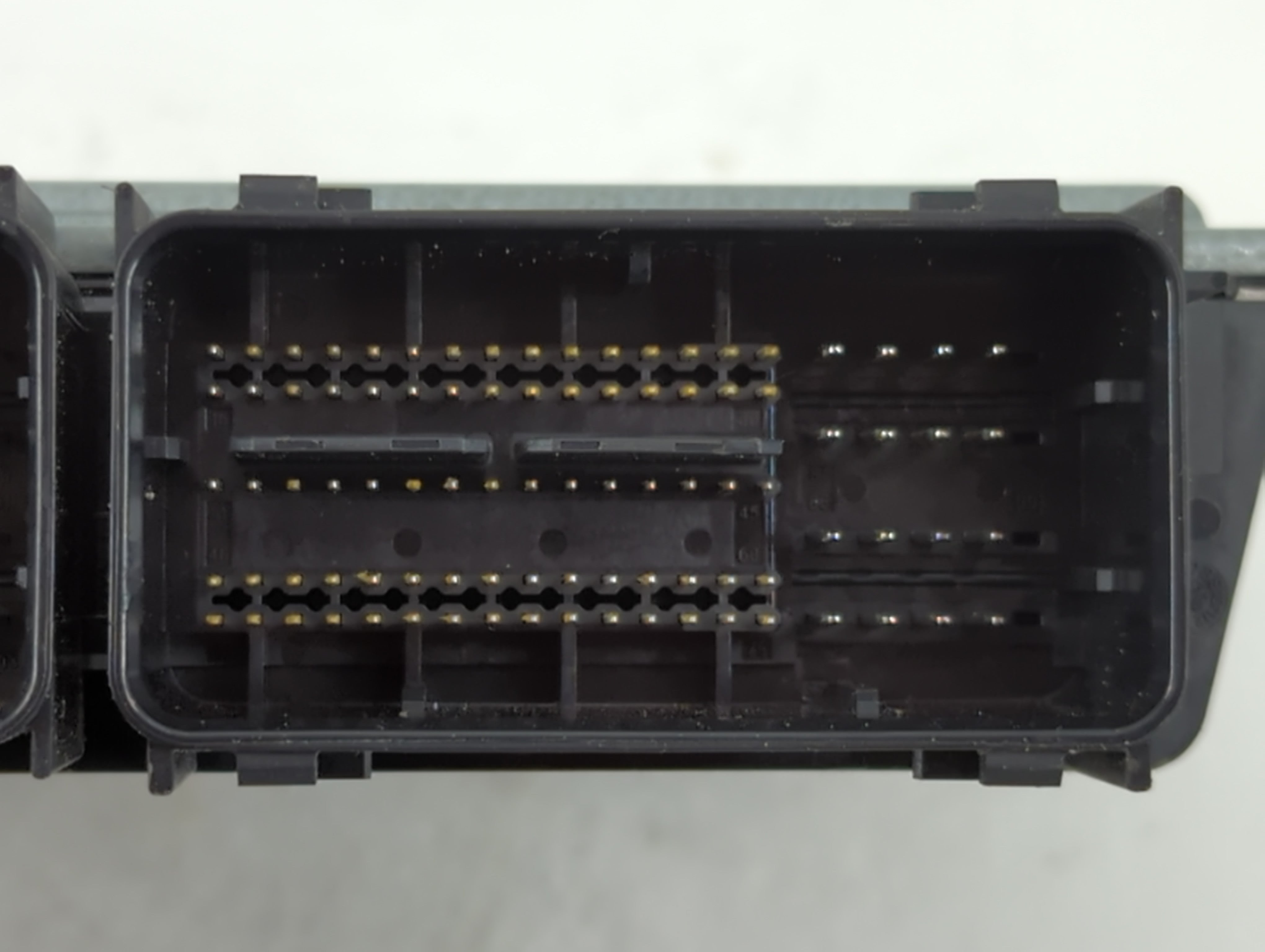 2017-2018 Ford Escape PCM Engine Control Computer ECU ECM PCU OEM P/N:FV6A-12B684-AB HJ5A-12A650-MA Fits Fits 2017 2018 OEM Used Auto Parts - Oemusedautoparts1.com