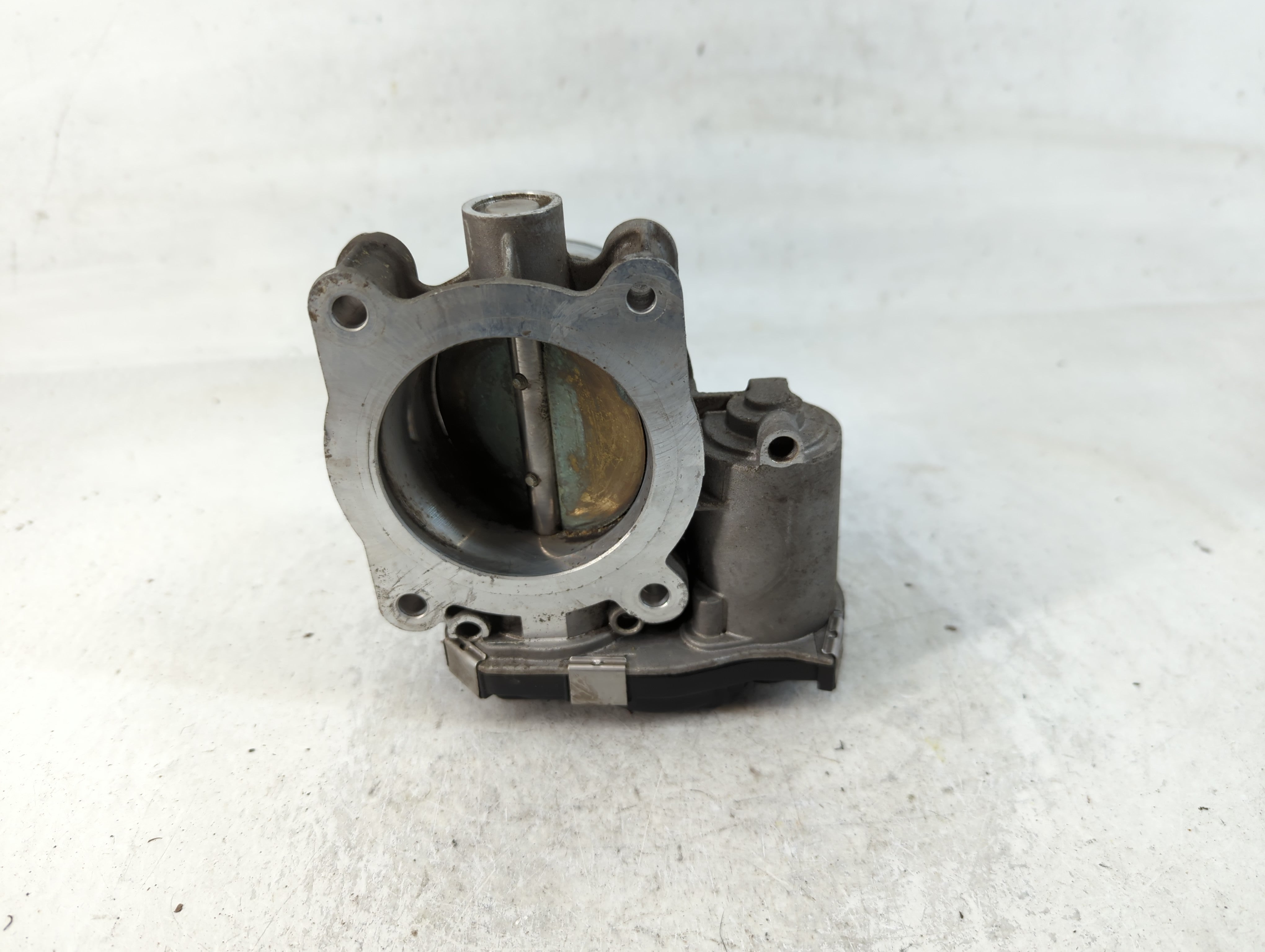 2016-2022 Chevrolet Colorado Throttle Body P/N:12670839AA Fits Fits 2016 2017 2018 2019 2020 2021 2022 OEM Used Auto Parts - Oemusedautoparts1.com