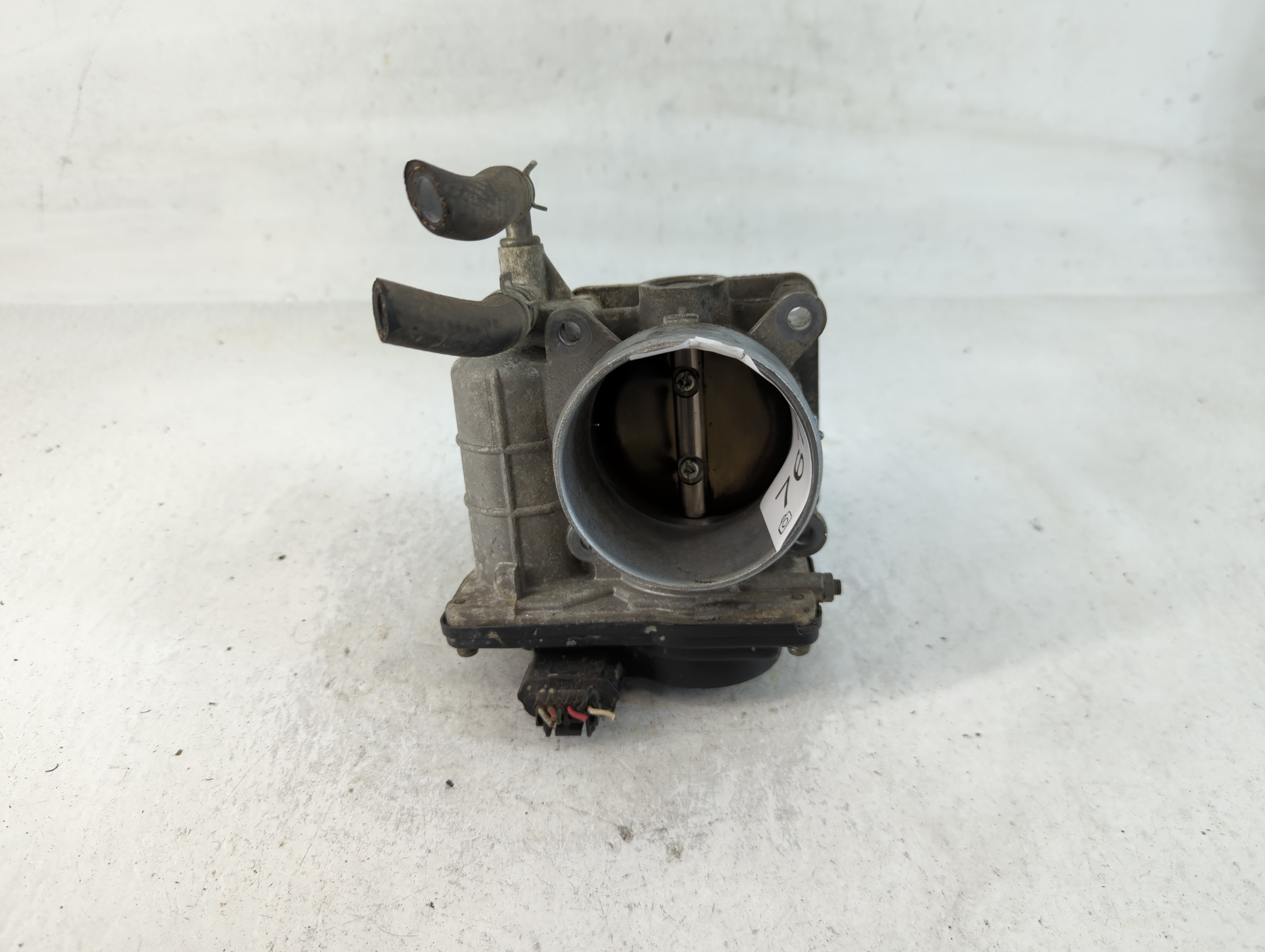 2007-2013 Nissan Altima Throttle Body P/N:0116H RME60-15 Fits Fits 2007 2008 2009 2010 2011 2012 2013 OEM Used Auto Parts - Oemusedautoparts1.com