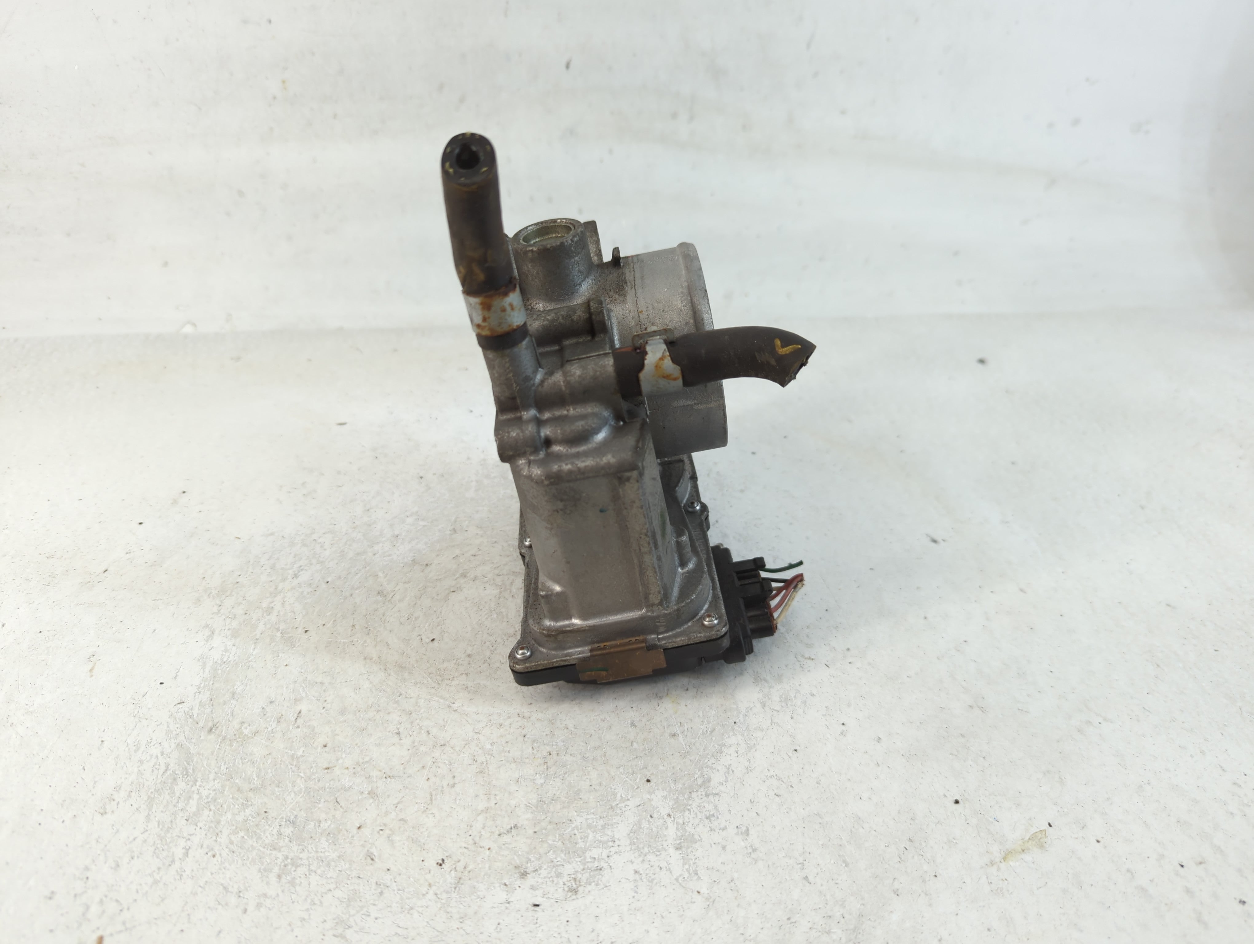 2013-2019 Nissan Sentra Throttle Body P/N:3RA60-01 A Fits Fits 2013 2014 2015 2016 2017 2018 2019 OEM Used Auto Parts - Oemusedautoparts1.com