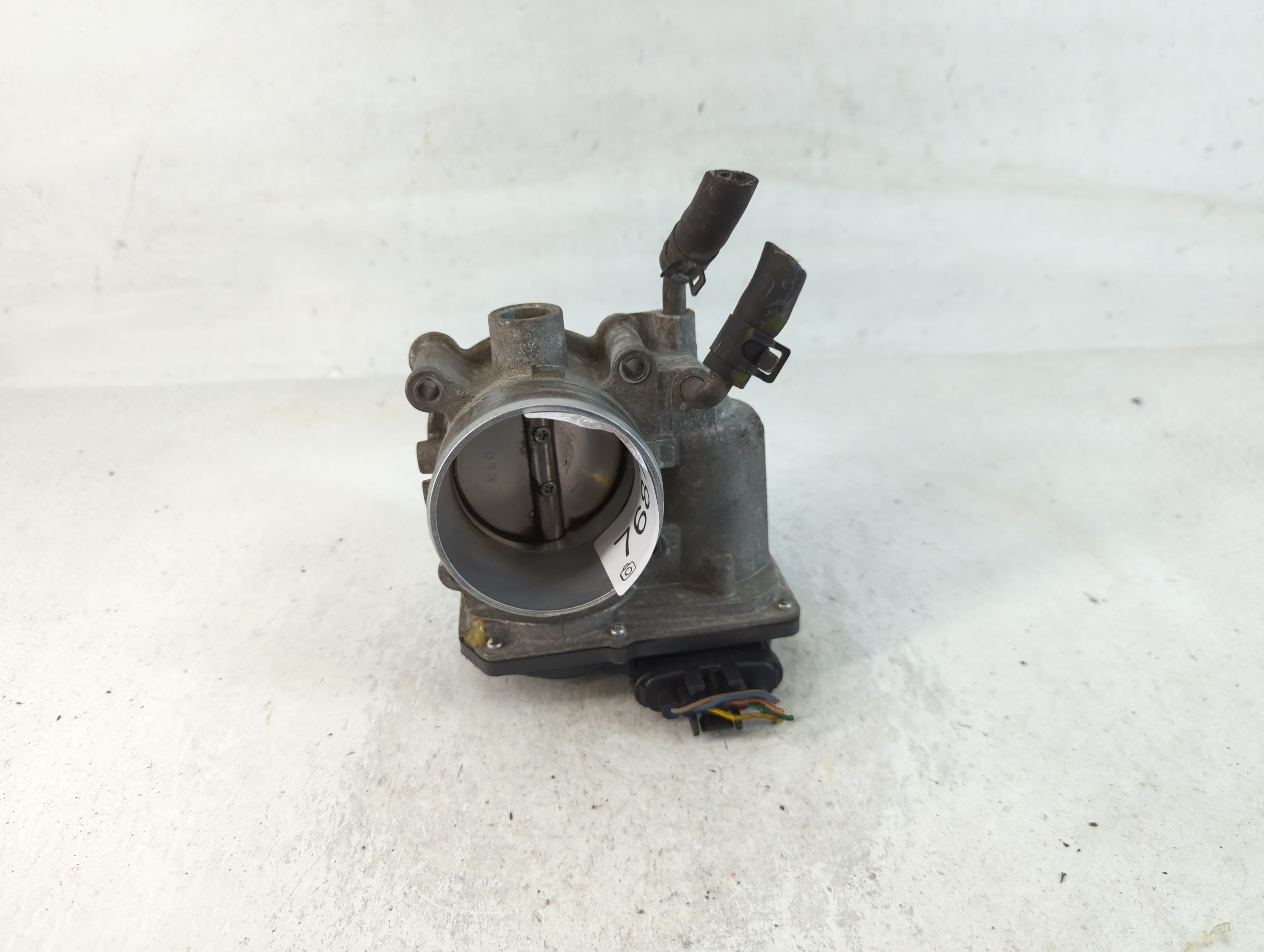 2014-2019 Kia Soul Throttle Body P/N:35100-2E000 Fits Fits 2011 2012 2013 2014 2015 2016 2017 2018 2019 2020 2021 OEM Used Auto Parts - Oemusedautoparts1.com