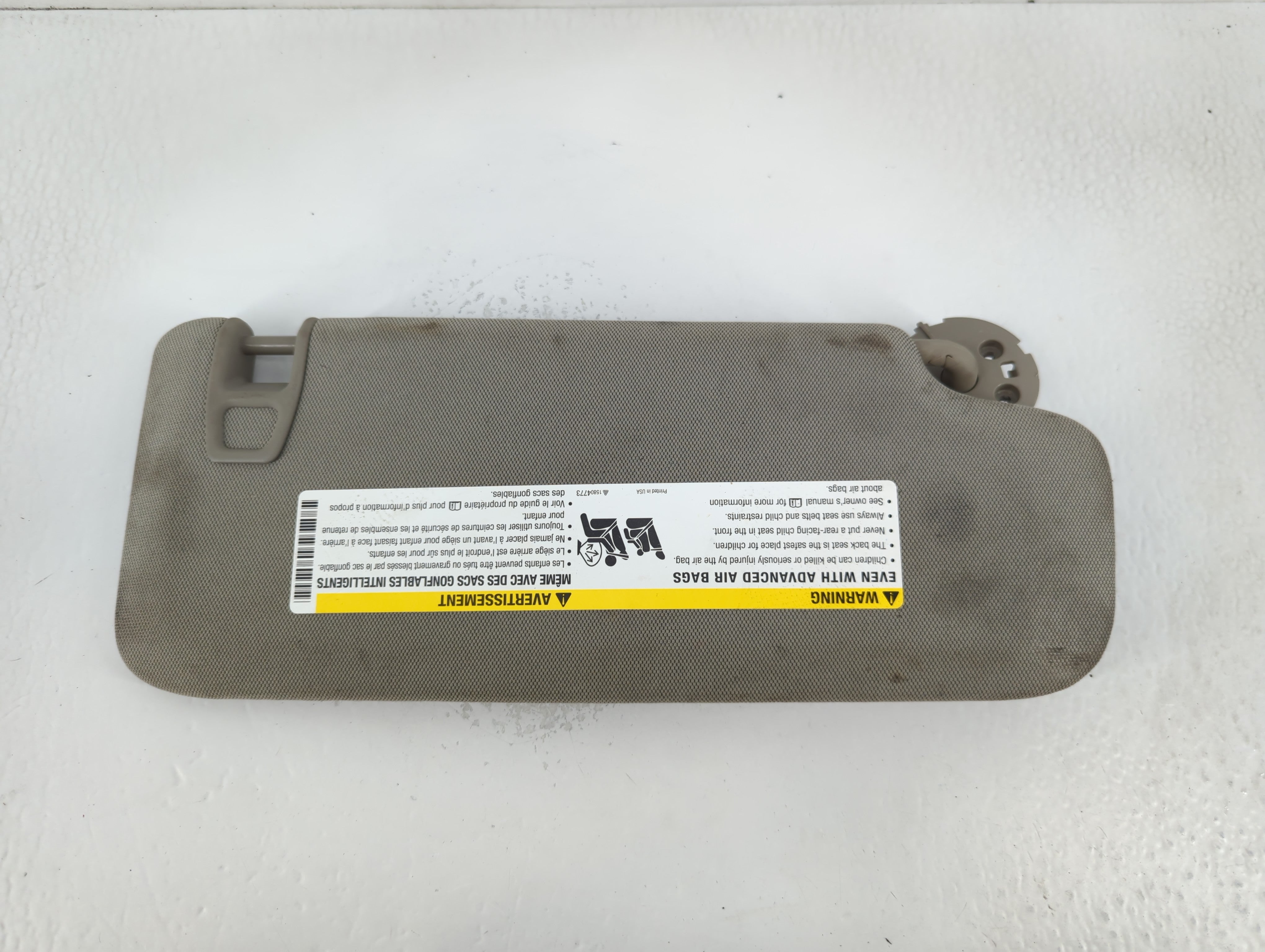 2014-2019 Cadillac Cts Sun Visor Shade Replacement Driver Left Mirror Fits Fits 2014 2015 2016 2017 2018 2019 OEM Used Auto Parts - Oemusedautoparts1.com