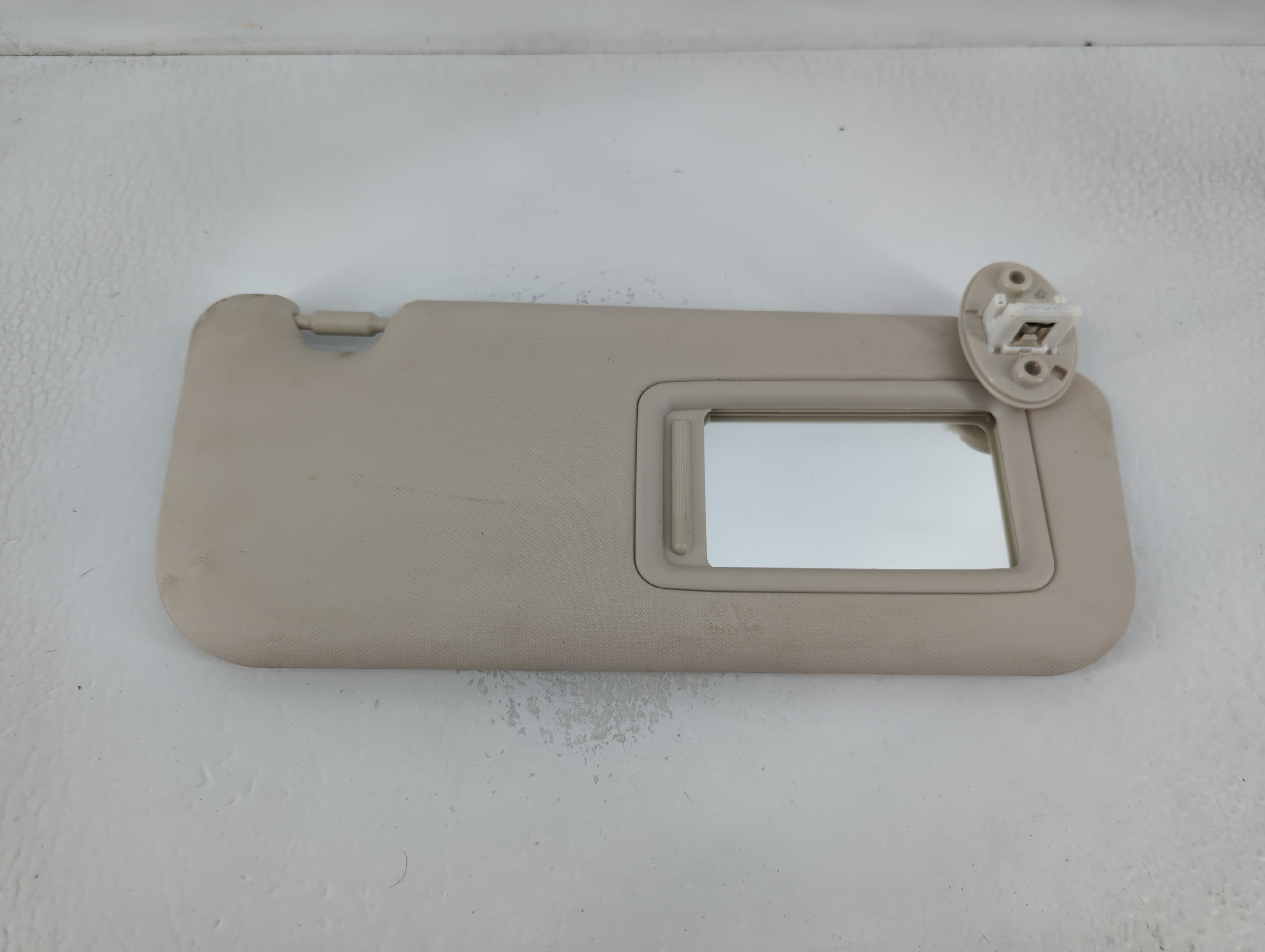 2019-2022 Toyota Corolla Sun Visor Shade Replacement Passenger Right Mirror Fits Fits 2019 2020 2021 2022 OEM Used Auto Parts - Oemusedautoparts1.com