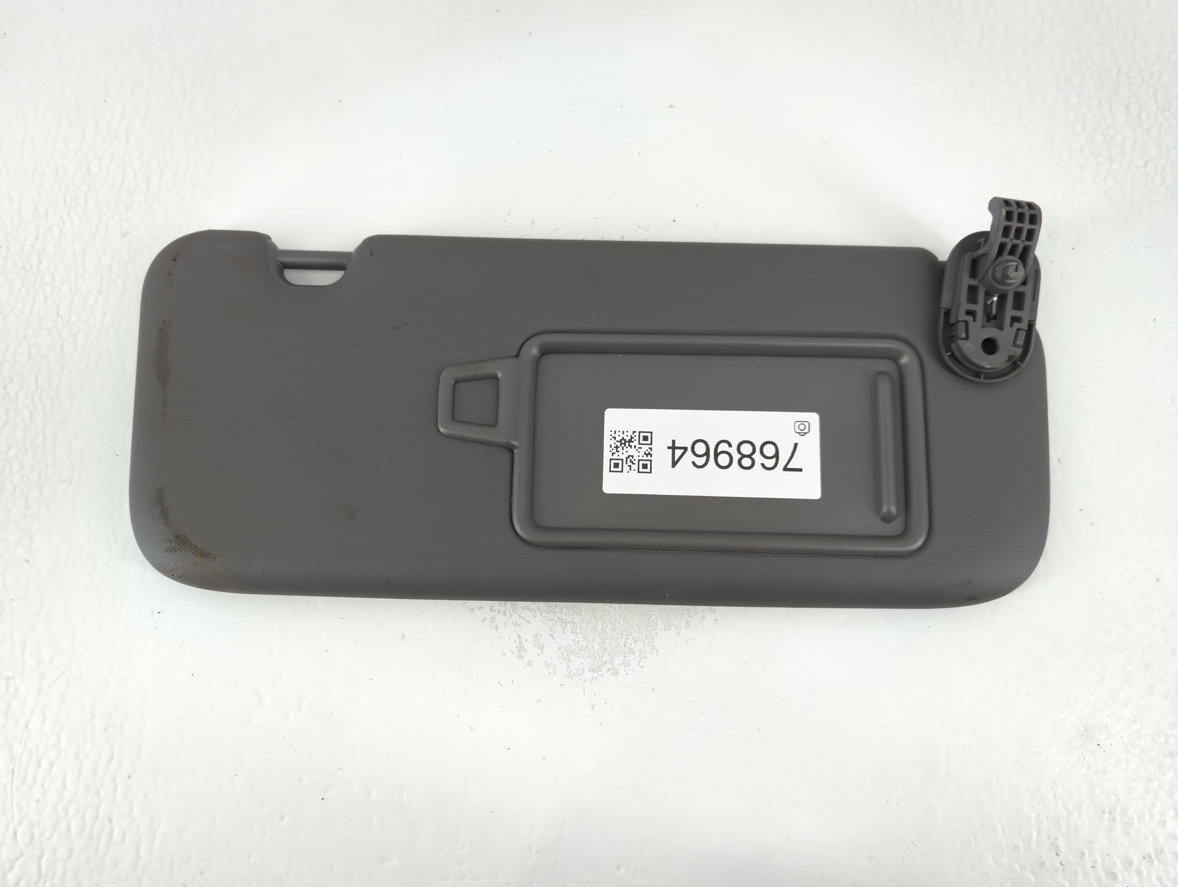 2023 Hyundai Elantra Sun Visor Shade Replacement Passenger Right Mirror Fits OEM Used Auto Parts - Oemusedautoparts1.com