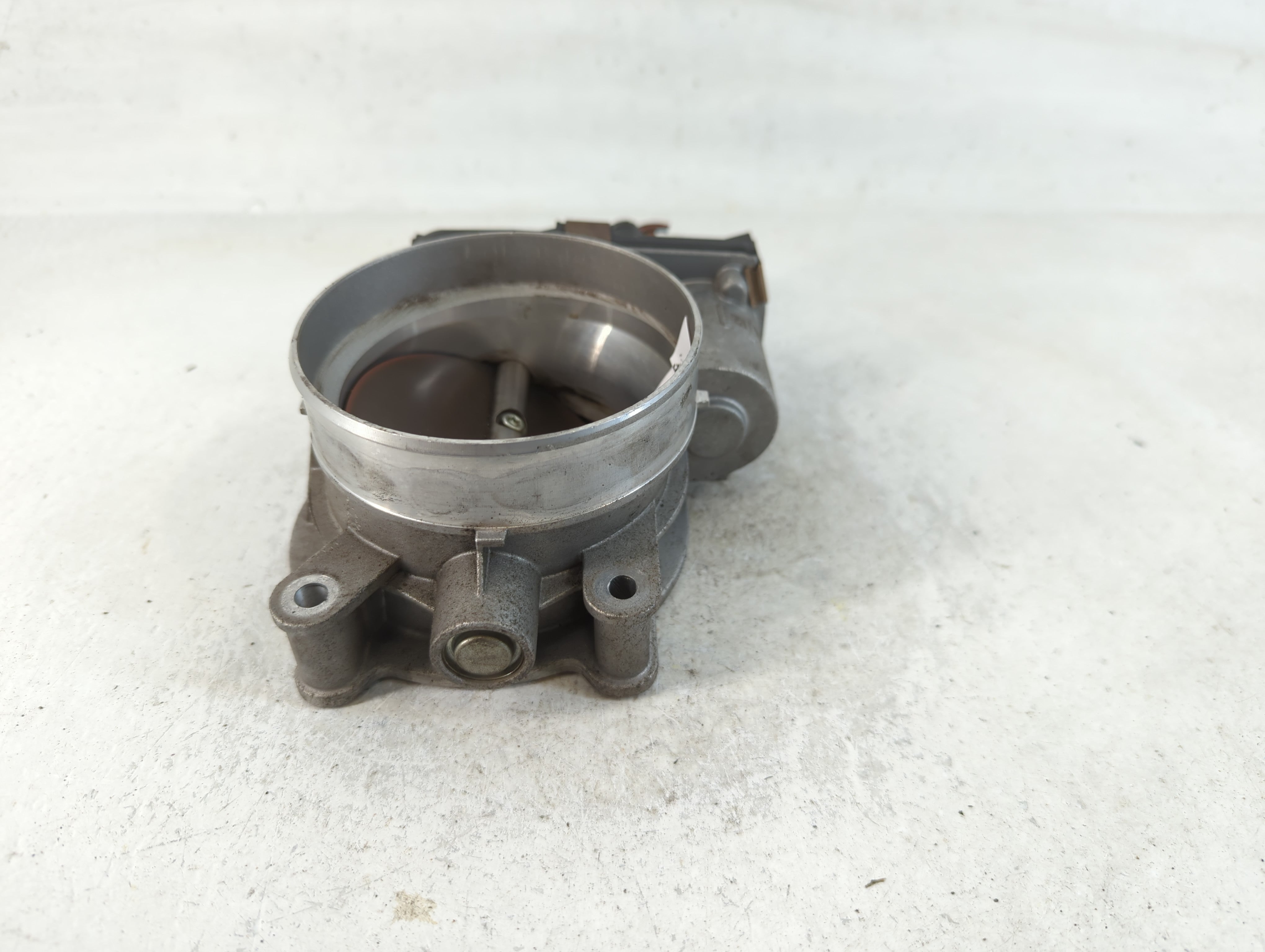 2014-2021 Gmc Sierra 1500 Throttle Body P/N:12620263 Fits Fits 2014 2015 2016 2017 2018 2019 2020 2021 2022 OEM Used Auto Parts - Oemusedautoparts1.com