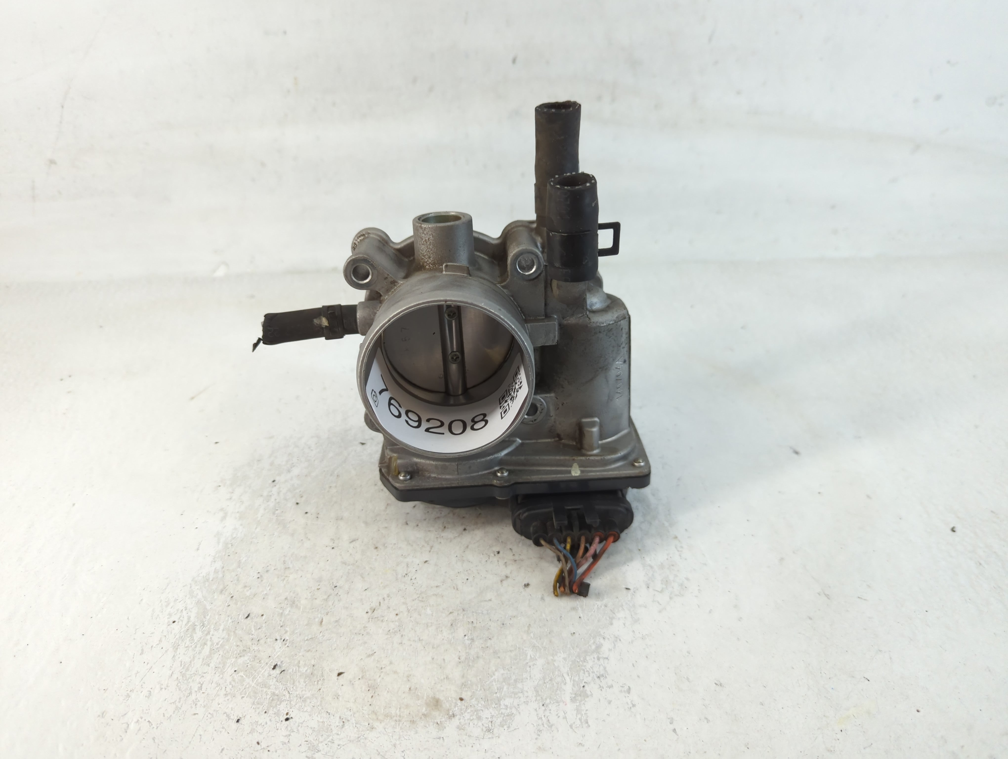 2014-2019 Kia Soul Throttle Body P/N:35100-2B300 Fits Fits 2011 2012 2013 2014 2015 2016 2017 2018 2019 2020 2021 OEM Used Auto Parts - Oemusedautoparts1.com
