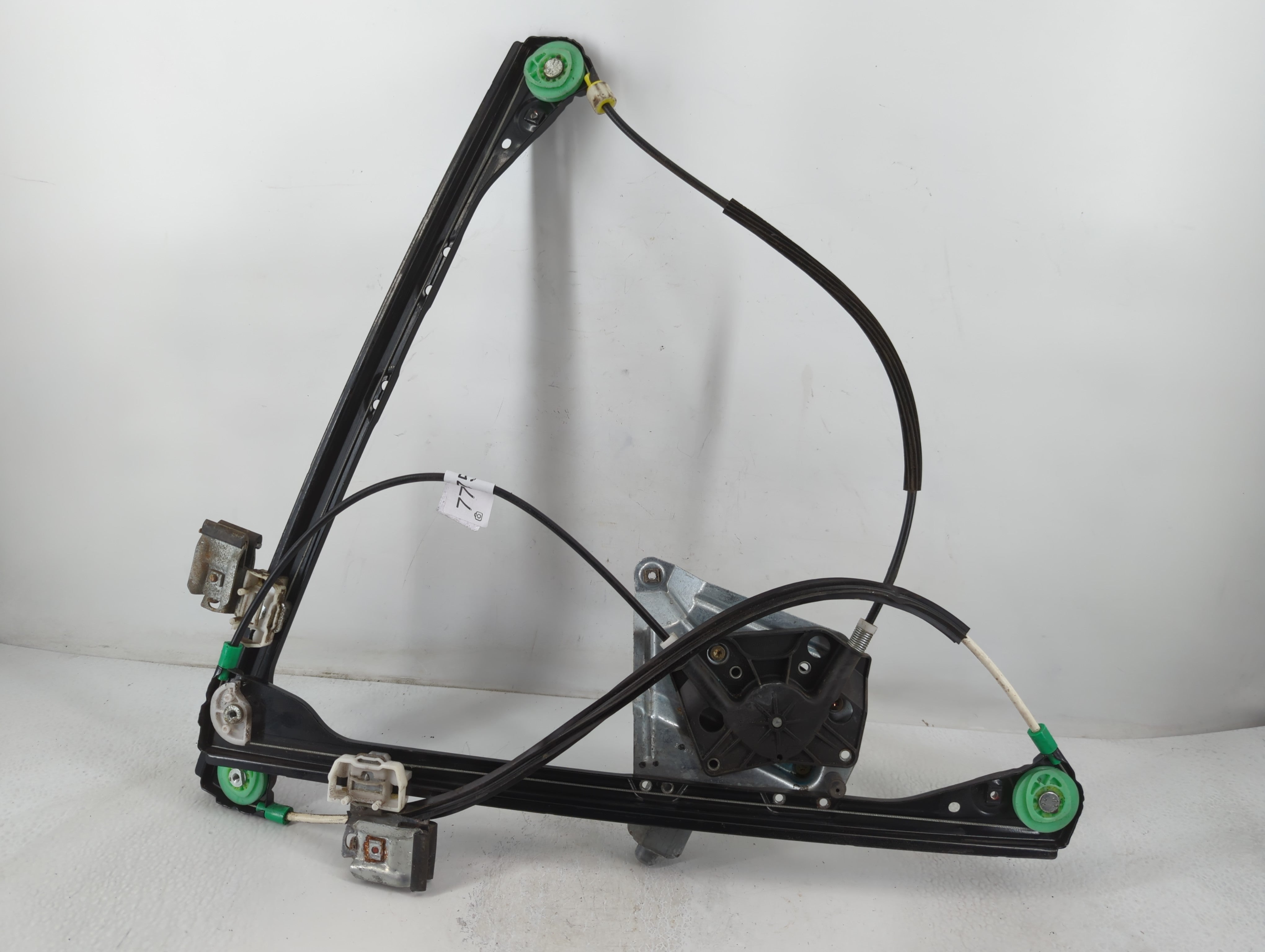 2002-2007 Buick Rendezvous Window Regulator Passenger Front - Oemusedautoparts1.com