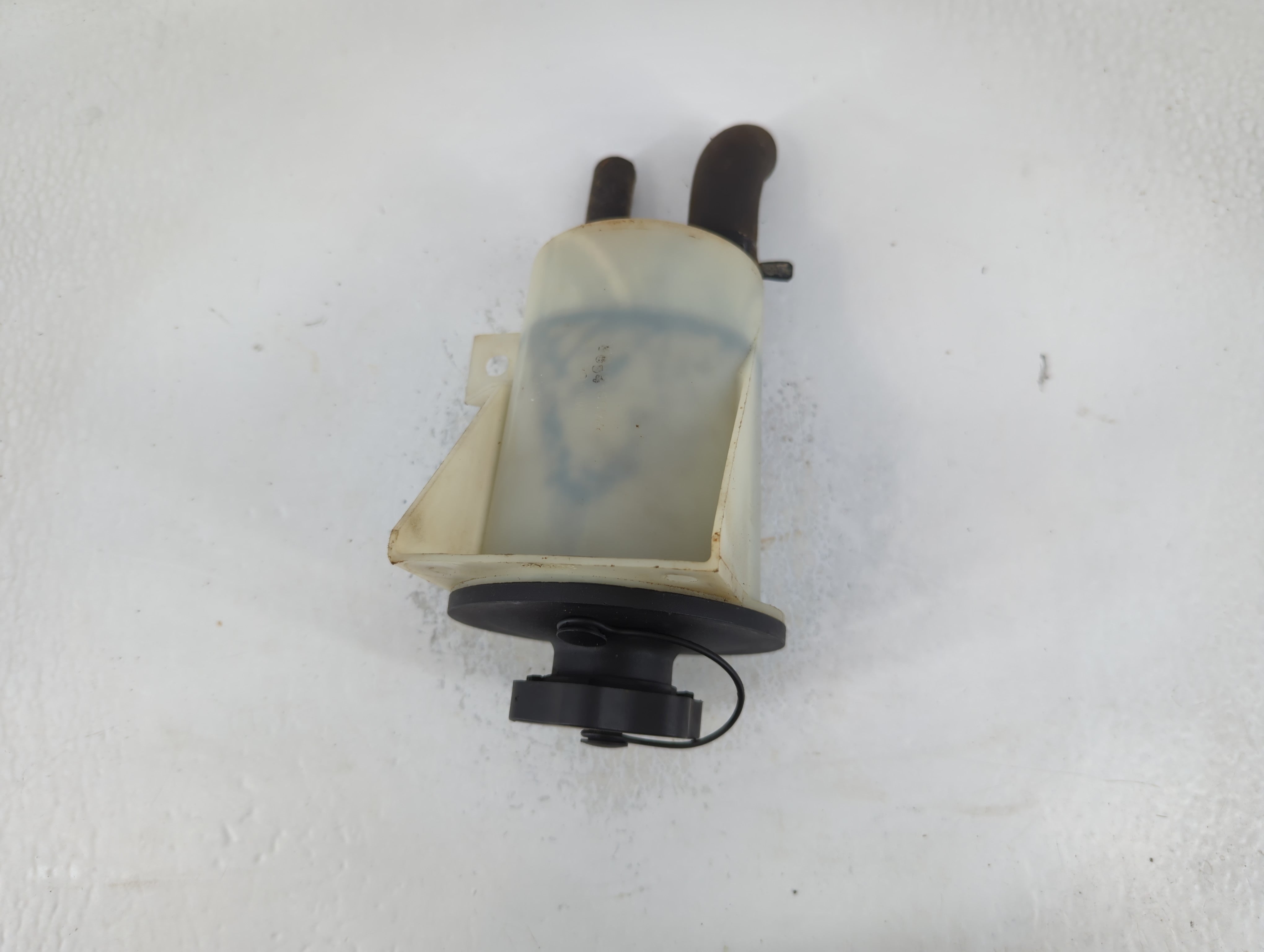 2005 Ford Ranger Power Steering Reservoir - Oemusedautoparts1.com