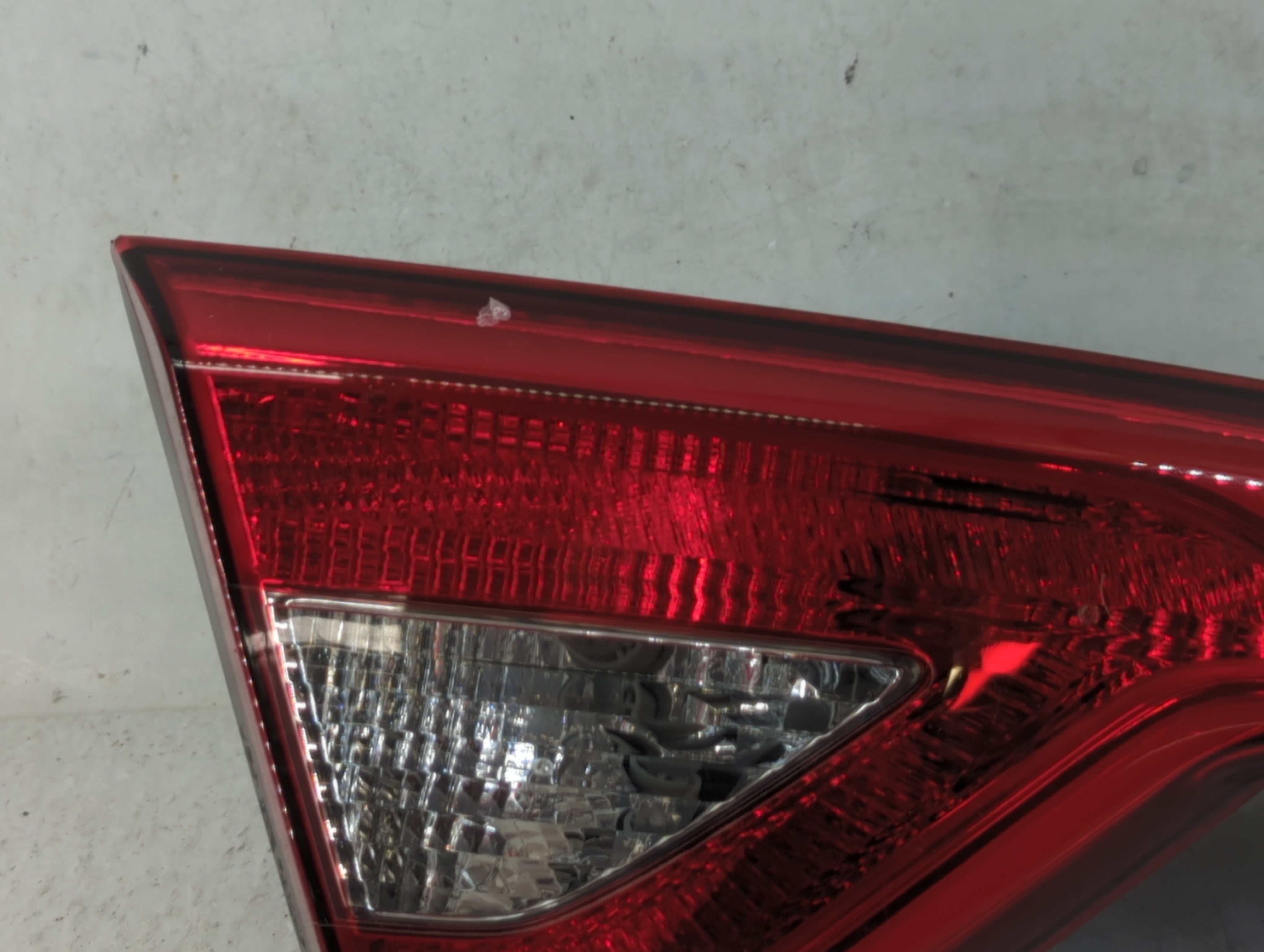 2015-2017 Hyundai Sonata Tail Light Assembly Driver Left OEM Fits Fits 2015 2016 2017 OEM Used Auto Parts - Oemusedautoparts1.com